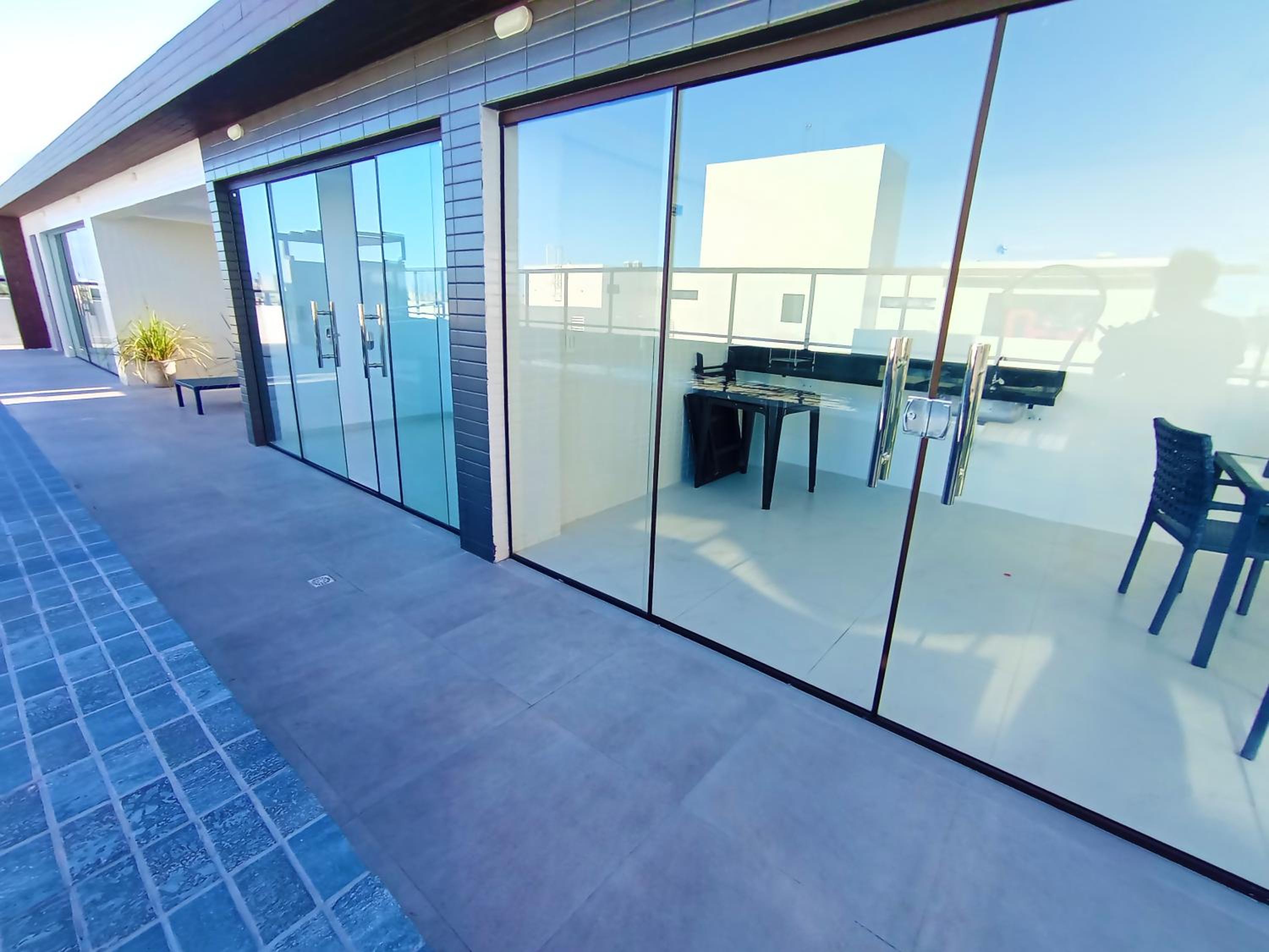 Intermares, Apartamento Automatizado e Inteligente - Piscina, Elevador, Garagem - Conforto, Paz e Sossego, excelente para descansar, trabalhar ou estudar