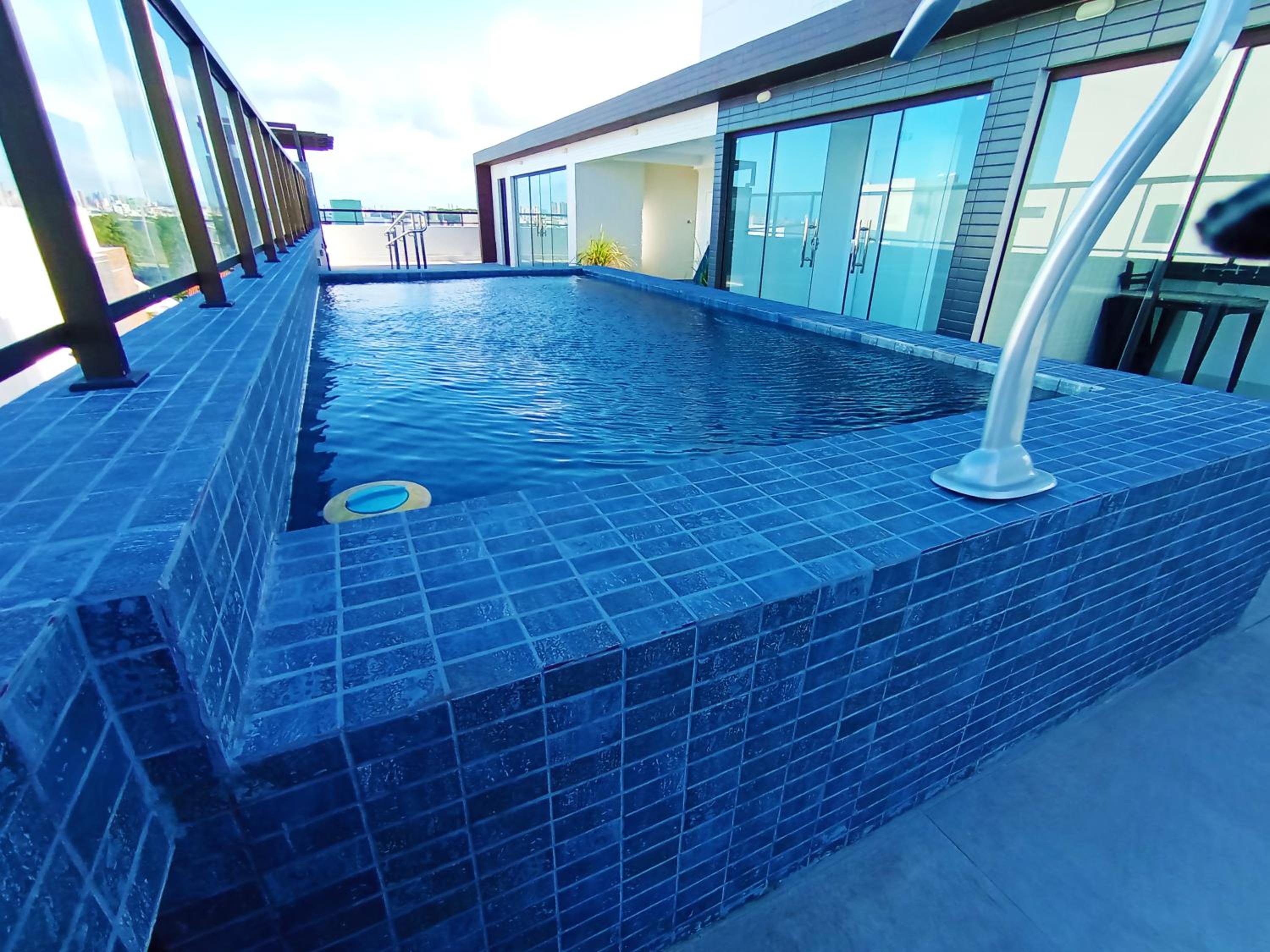 Intermares, Apartamento Automatizado e Inteligente - Piscina, Elevador, Garagem - Conforto, Paz e Sossego, excelente para descansar, trabalhar ou estudar