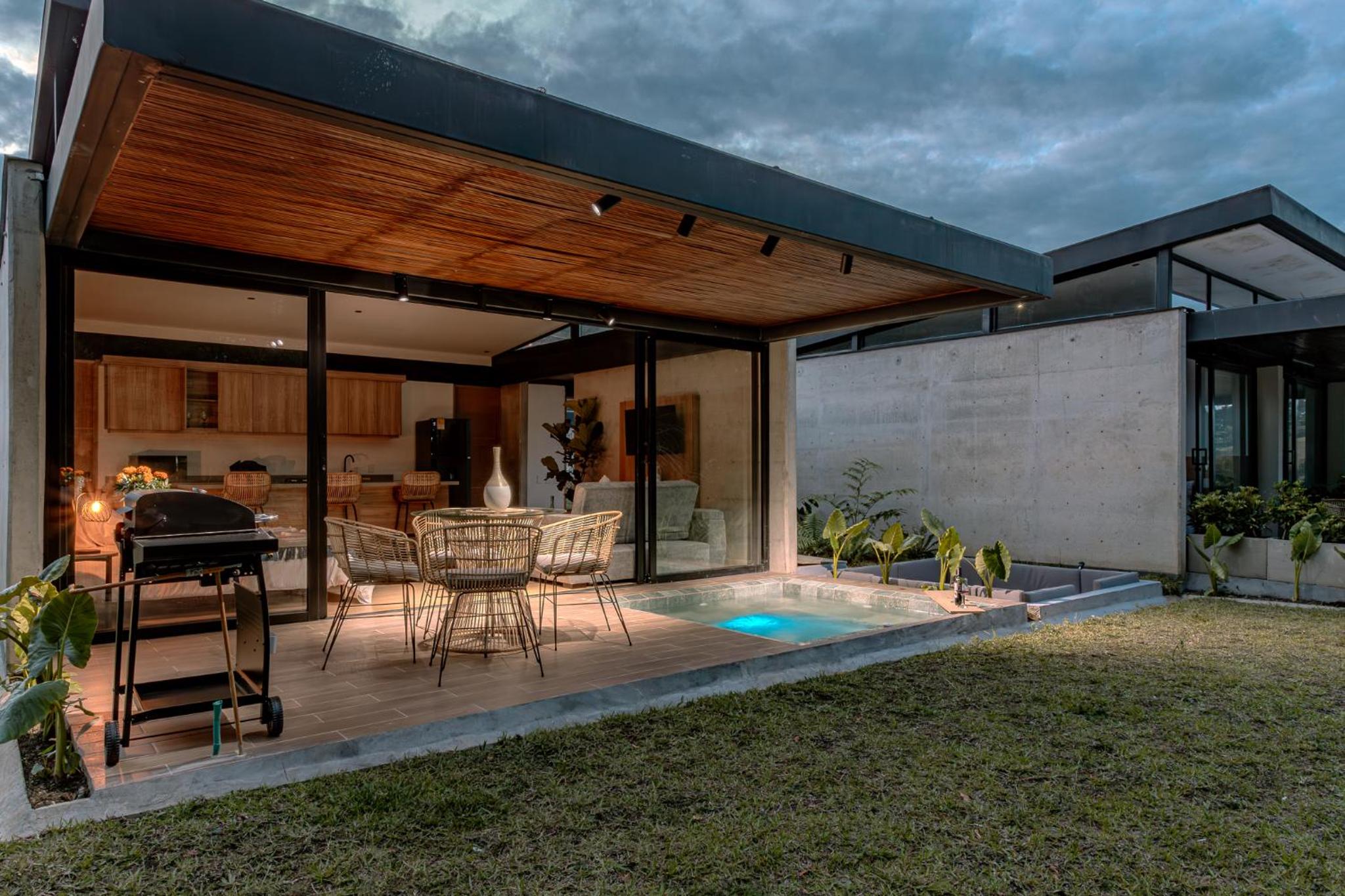 Hotel Soy Local Reserva Sajonia