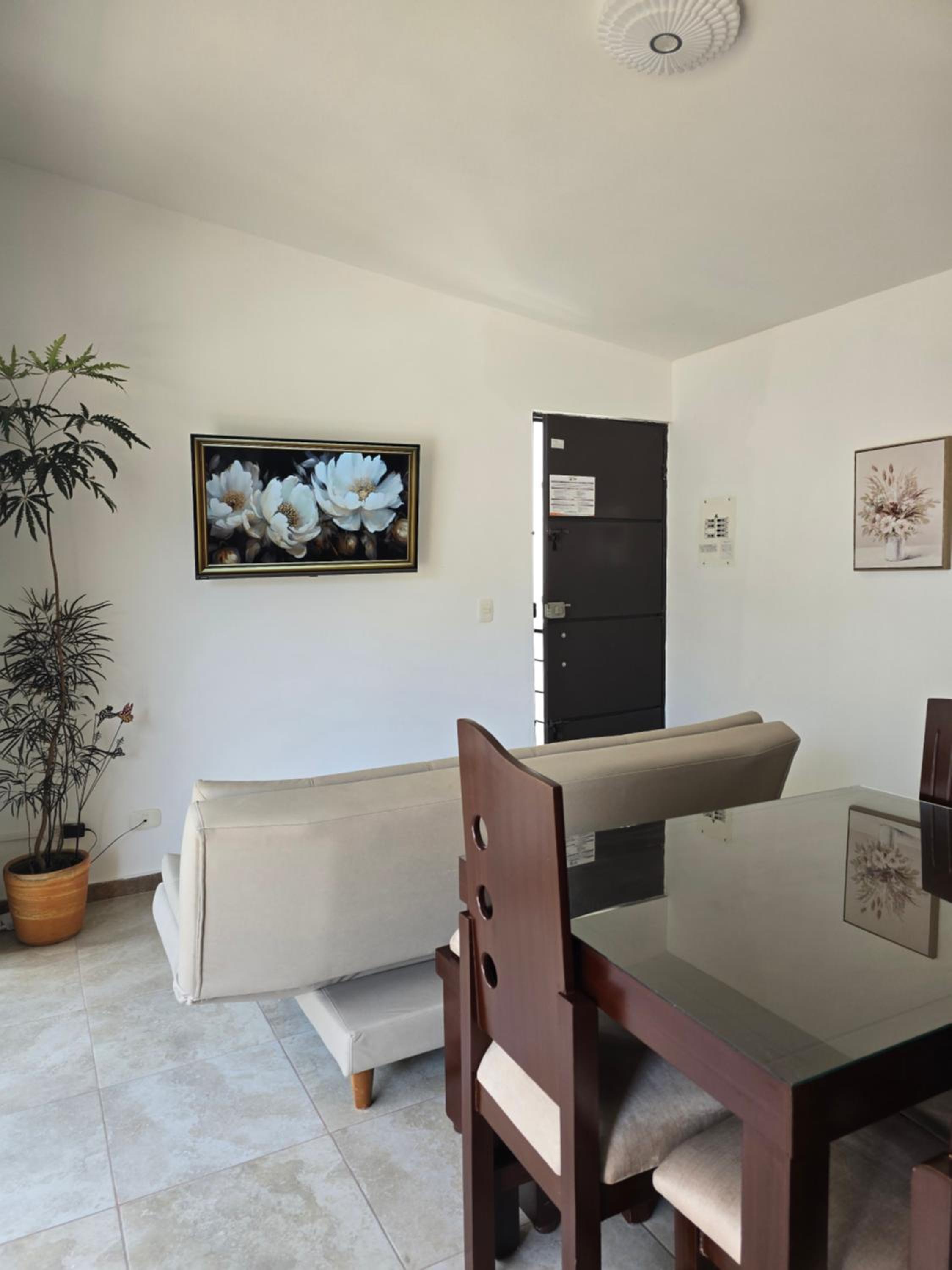 Apartamentos PRIVADOS 2 - 3 Habitaciones 4 Piscinas, 3 Jacuzzi, Sauna Cerca Aeropuerto Eden y Parque del Cafe By Molca Travel
