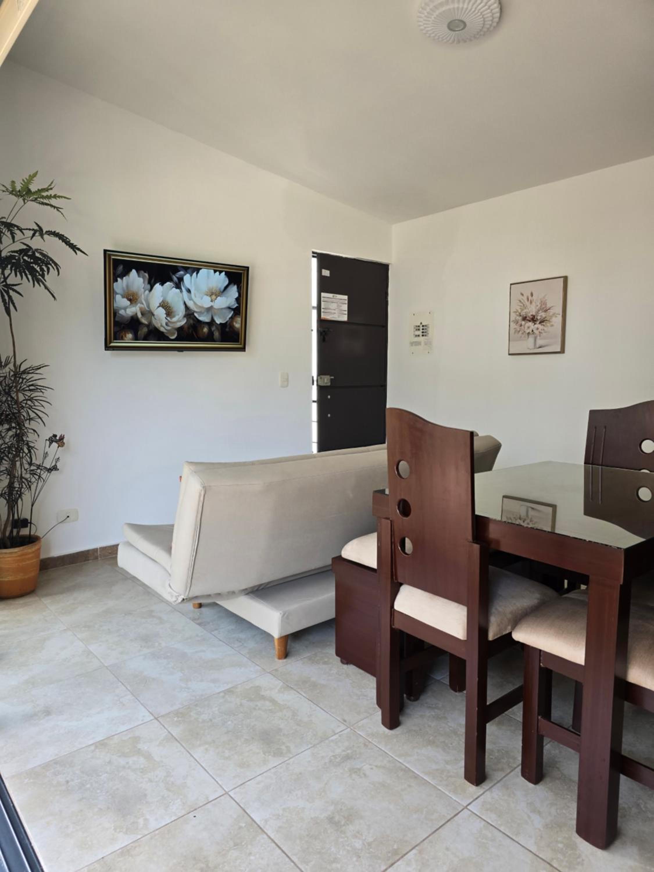 Apartamentos PRIVADOS 2 - 3 Habitaciones 4 Piscinas, 3 Jacuzzi, Sauna Cerca Aeropuerto Eden y Parque del Cafe By Molca Travel