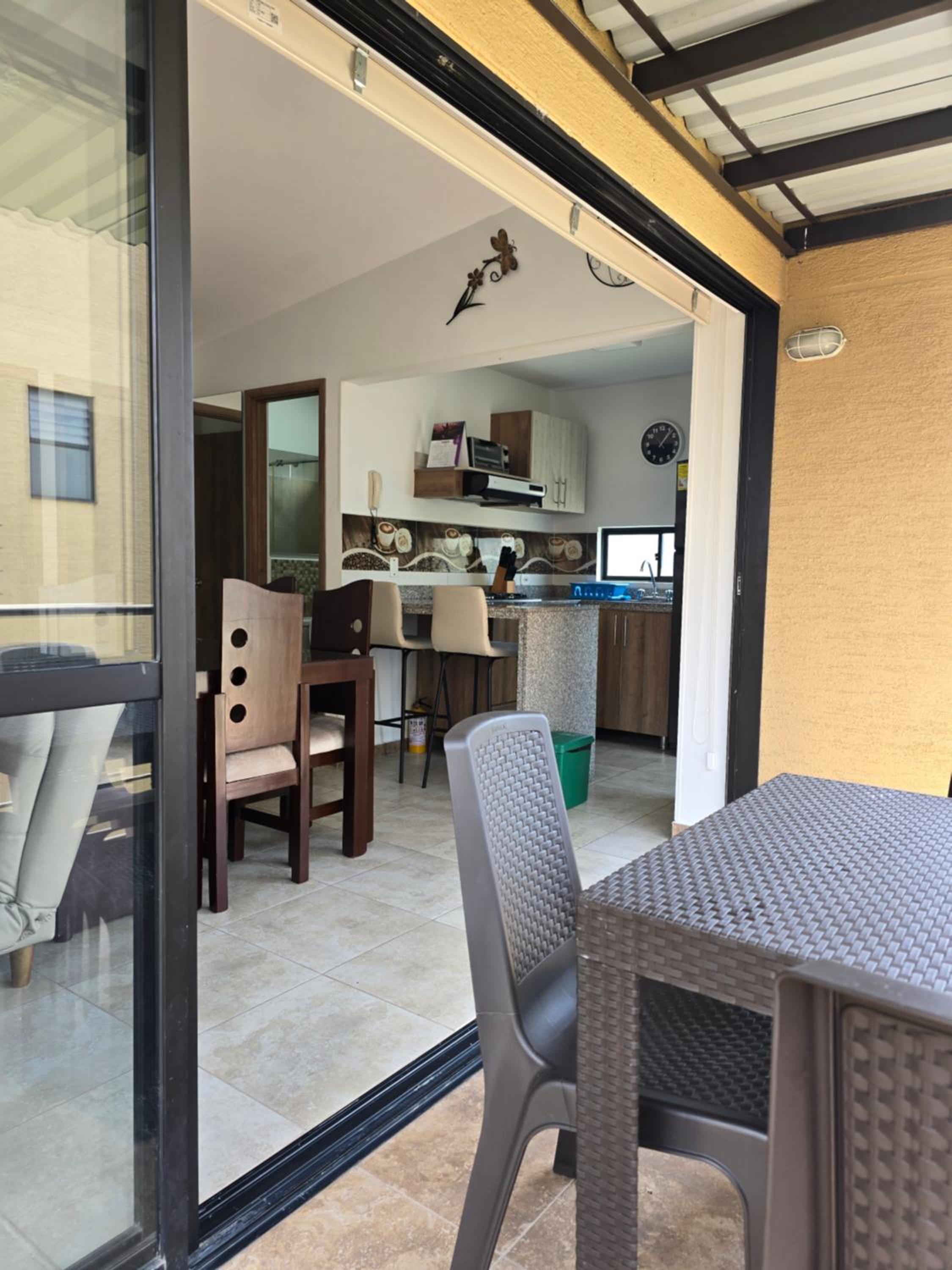 Apartamentos PRIVADOS 2 - 3 Habitaciones 4 Piscinas, 3 Jacuzzi, Sauna Cerca Aeropuerto Eden y Parque del Cafe By Molca Travel