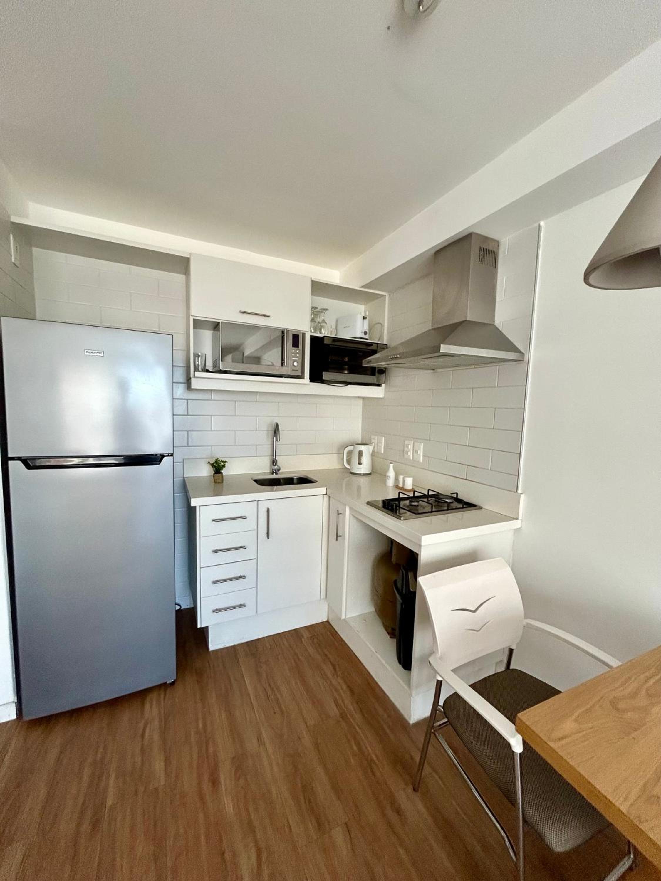 Hermoso monoambiente en Punta Carretas piso 8