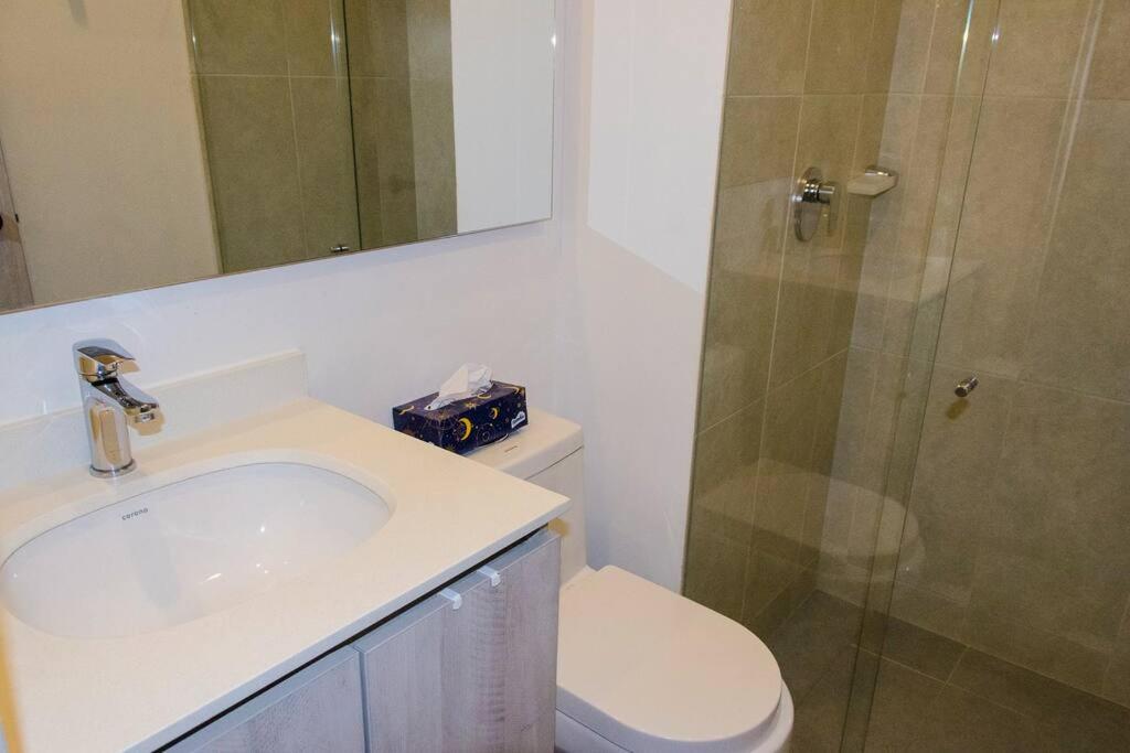 Cozy & Quiet 1BR 1BT Usaquen Country Club Golf