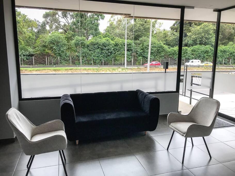 Cozy & Quiet 1BR 1BT Usaquen Country Club Golf