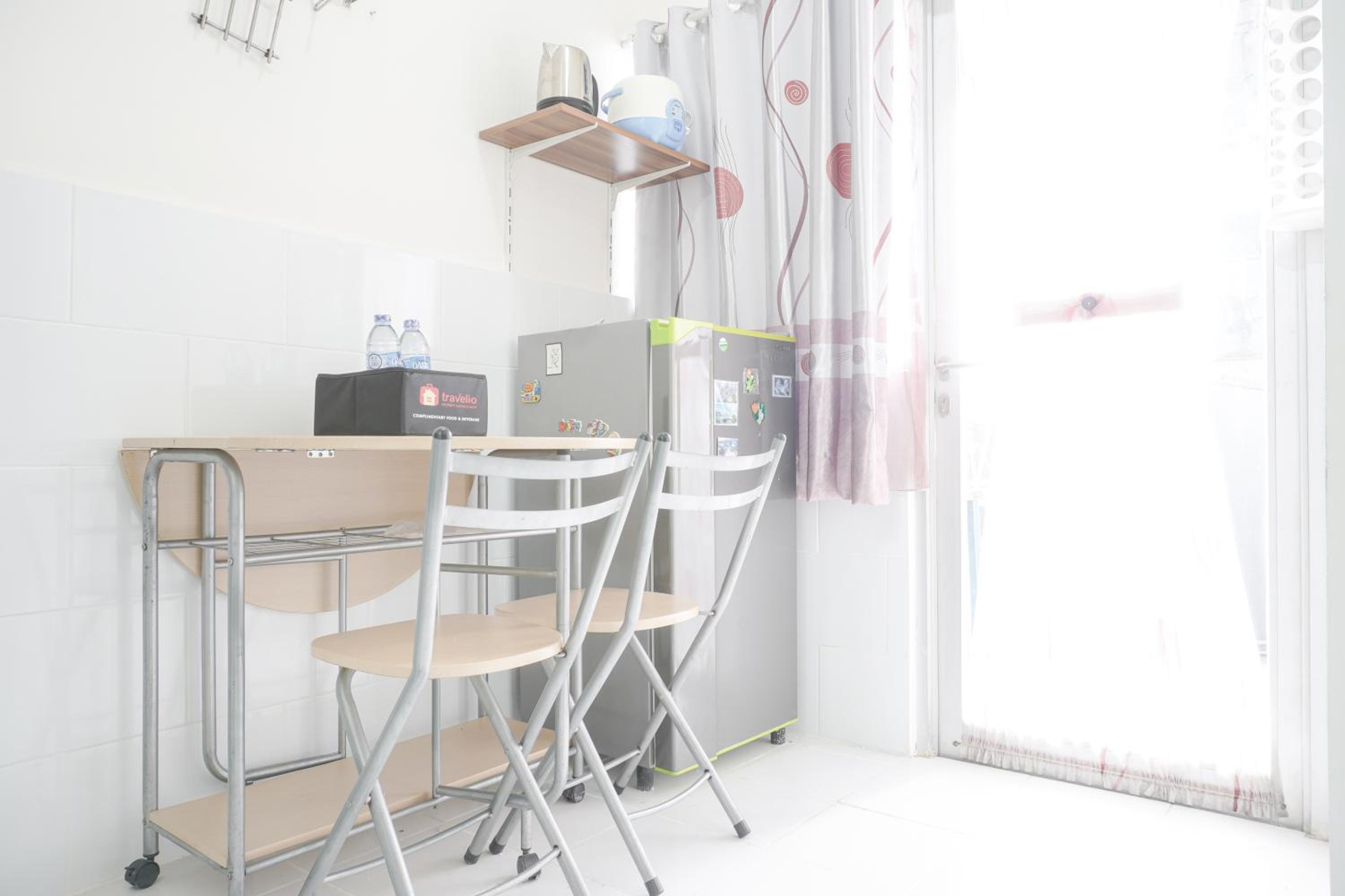 Luxury 2BR at 8th Floor Menteng Square Apartment By Travelio view 4