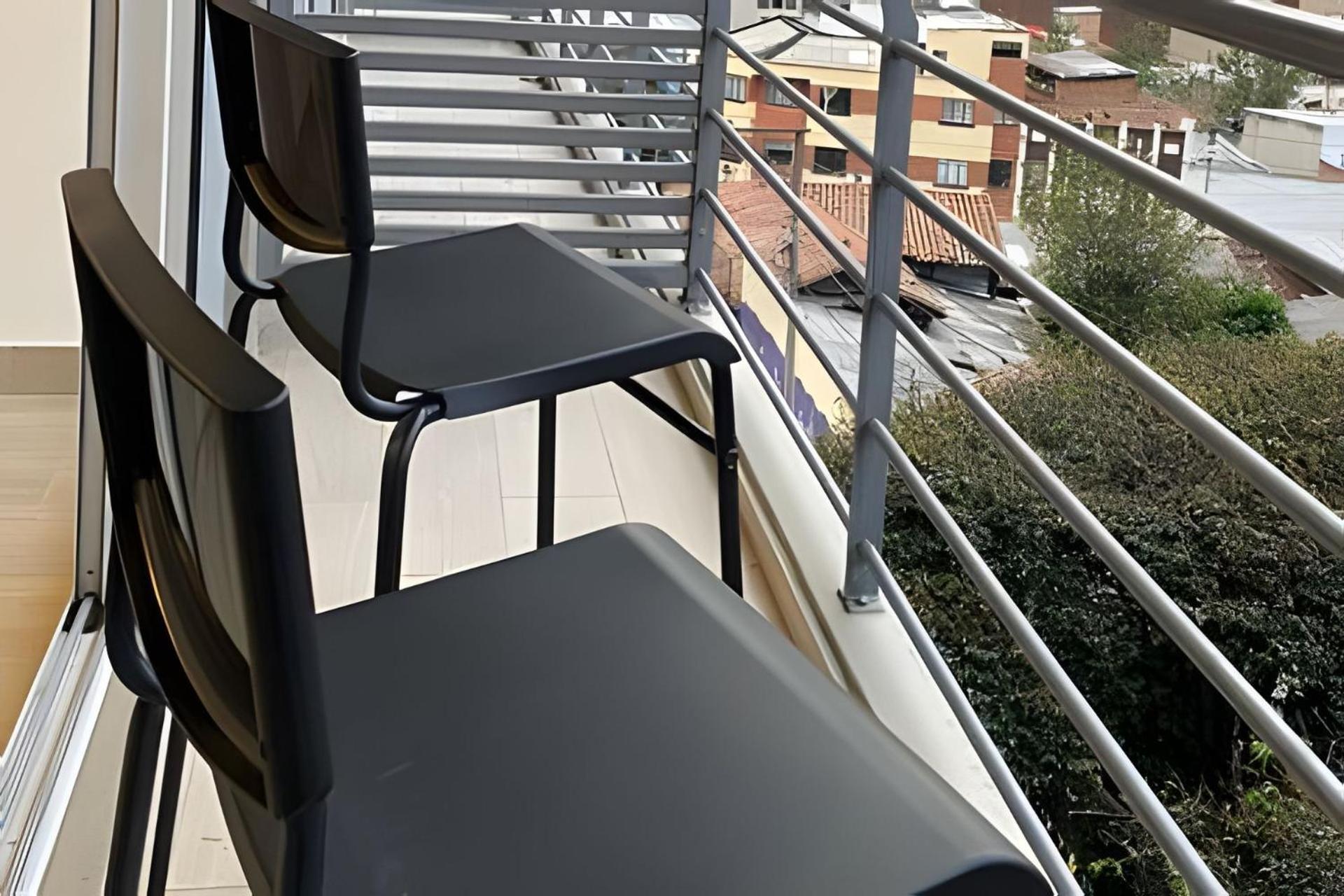 Loft en Centro Internacional y balcón privado 315