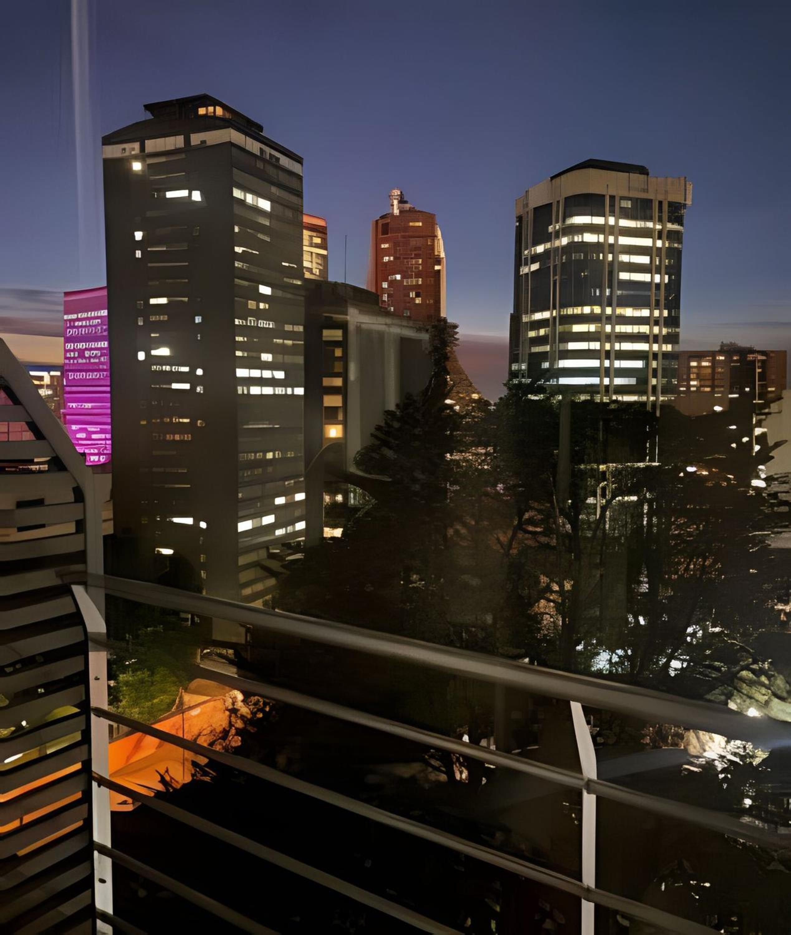 Maravilloso loft con vista al atardecer - 707