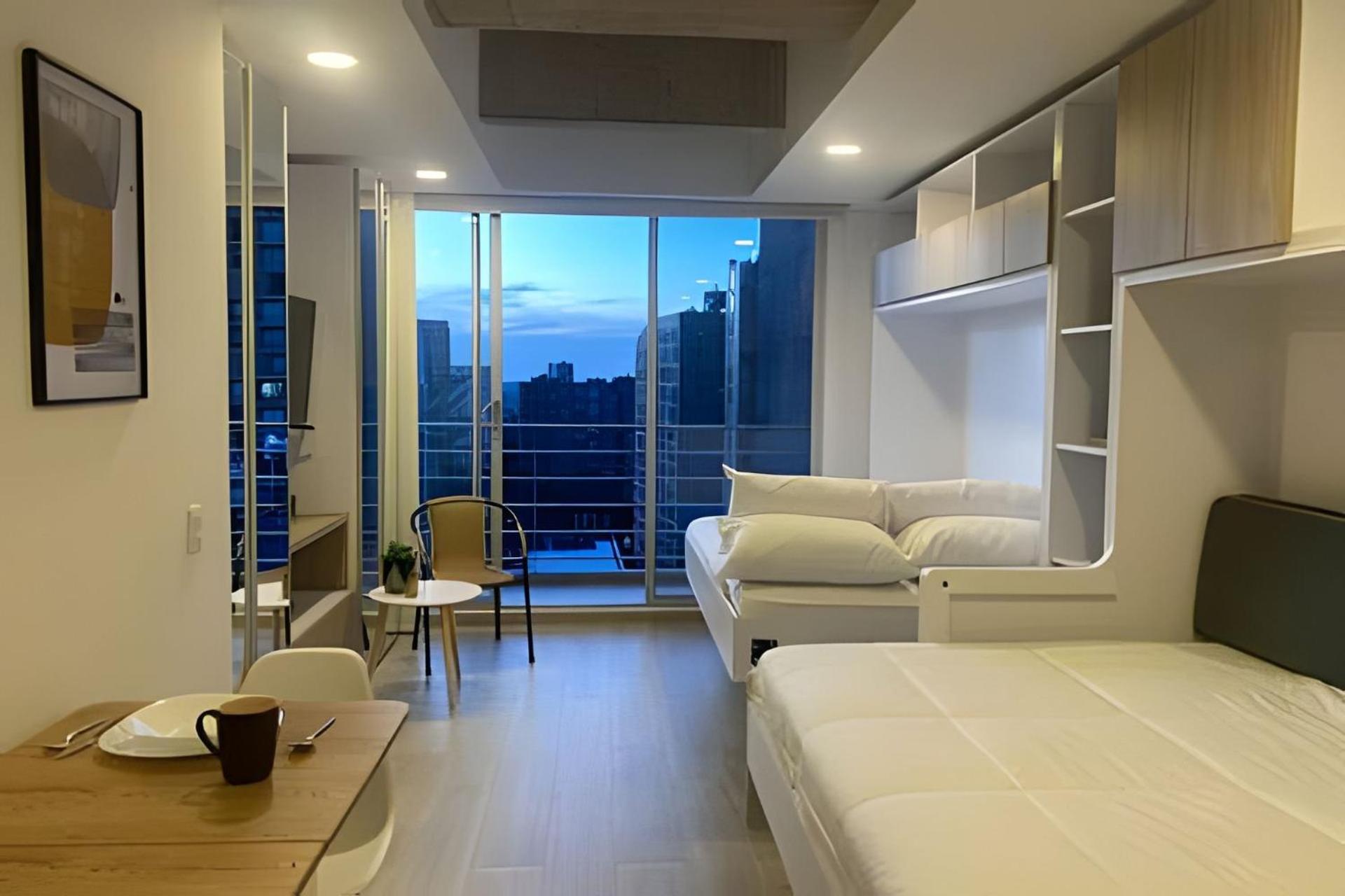 Maravilloso loft con vista al atardecer - 707