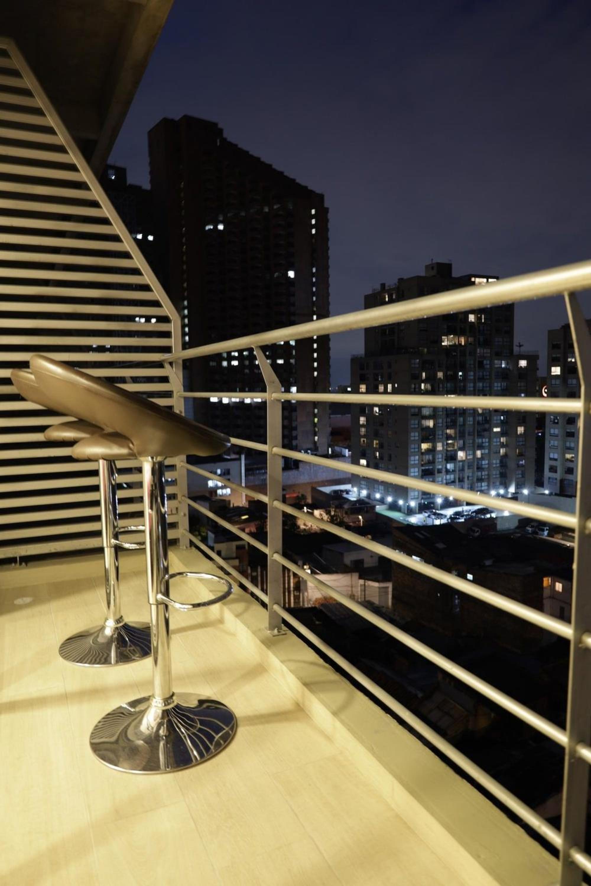 Loft Centro Internacional con hermosa vista 718