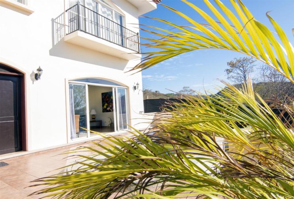 Casa De Gigi 3br Walk To Beach Homepet Friendly