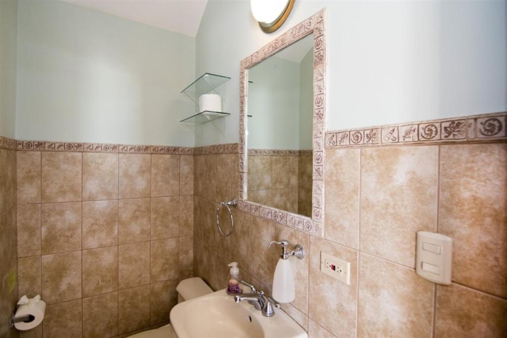 Casa De Gigi 3br Walk To Beach Homepet Friendly