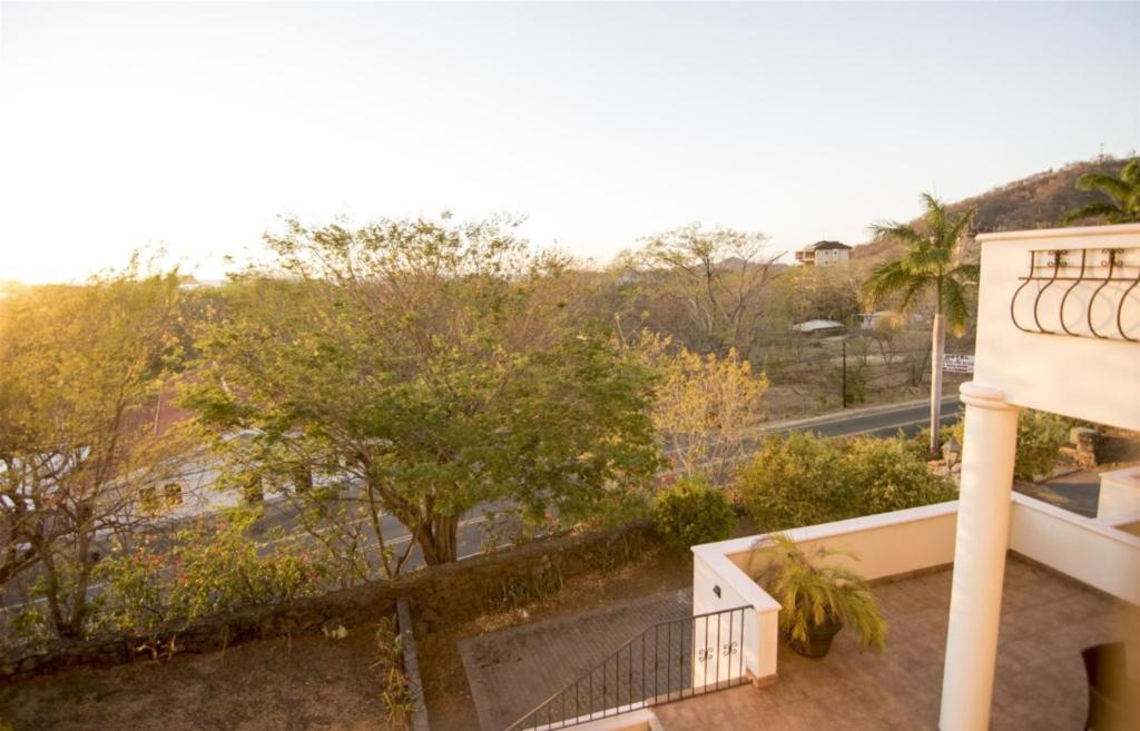 Casa De Gigi 3br Walk To Beach Homepet Friendly