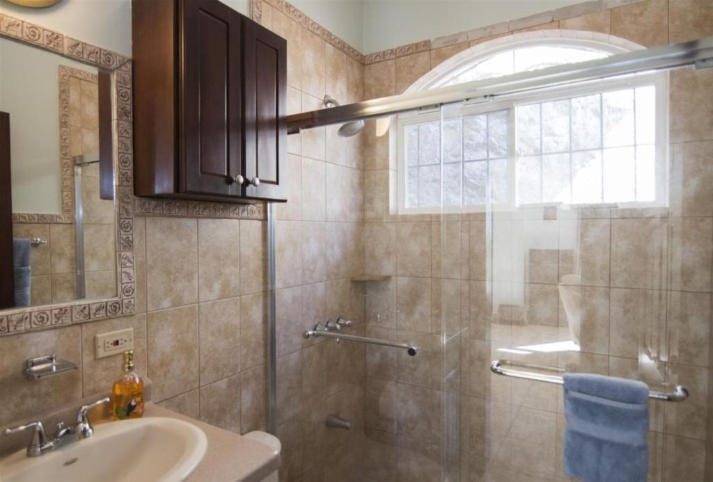 Casa De Gigi 3br Walk To Beach Homepet Friendly
