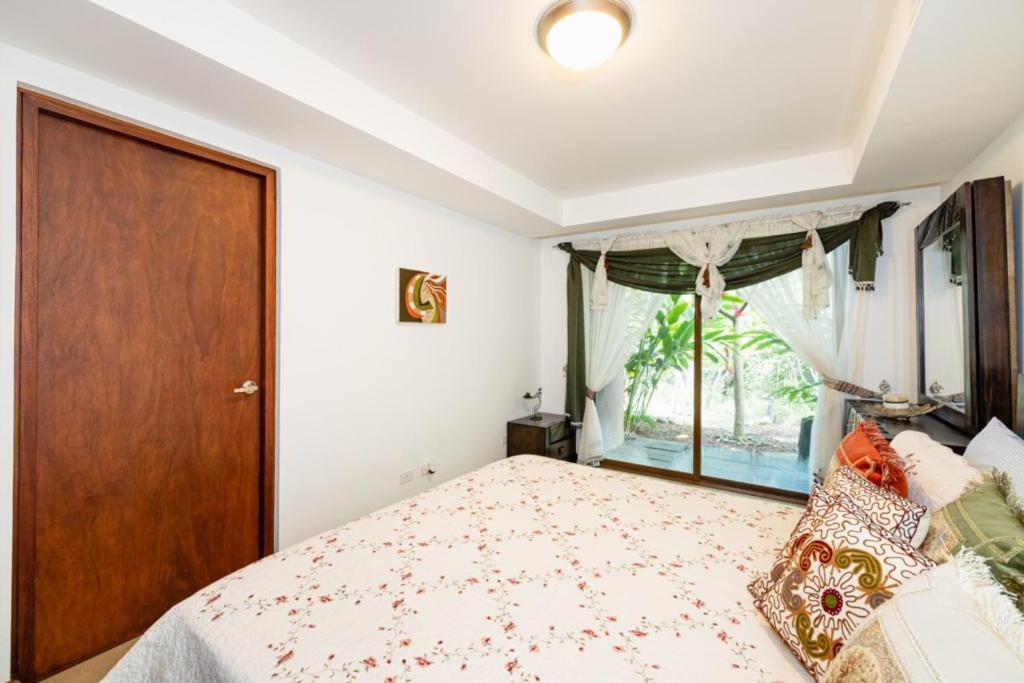 Little Dubai 4-br Ocean View Pacifico