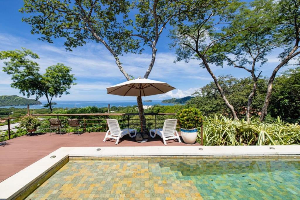Little Dubai 4-br Ocean View Pacifico