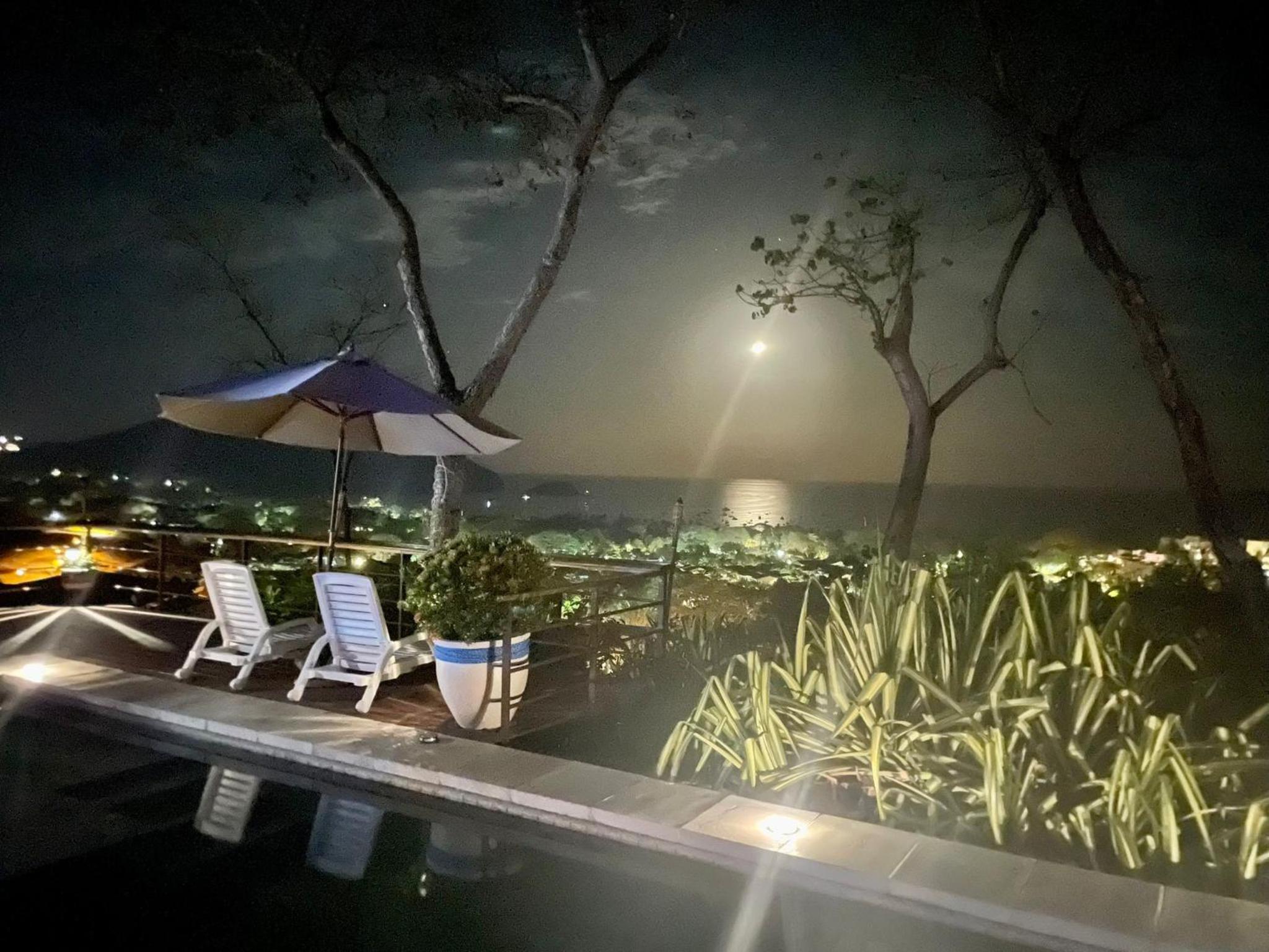 Little Dubai 4-br Ocean View Pacifico