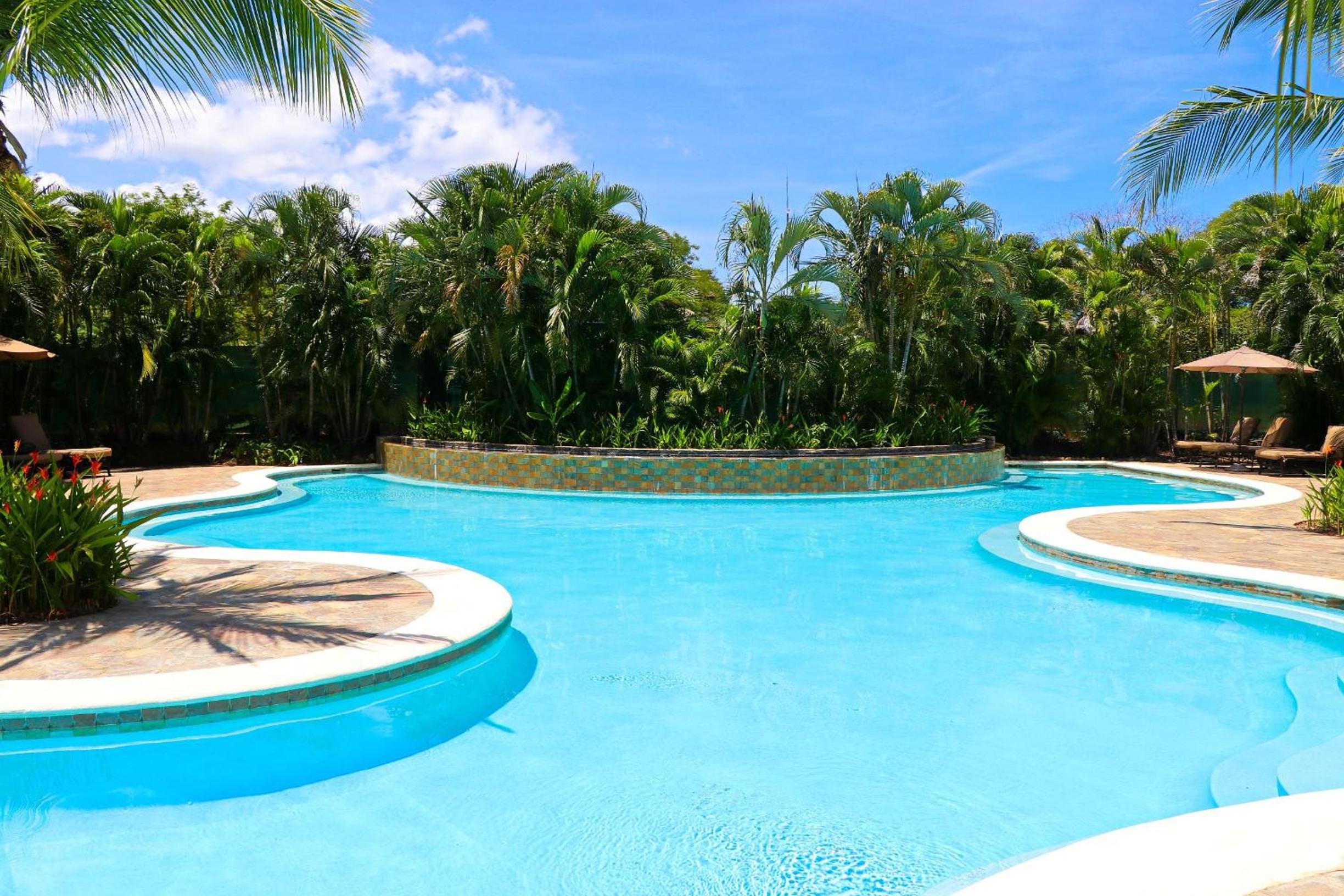 Little Dubai 4-br Ocean View Pacifico