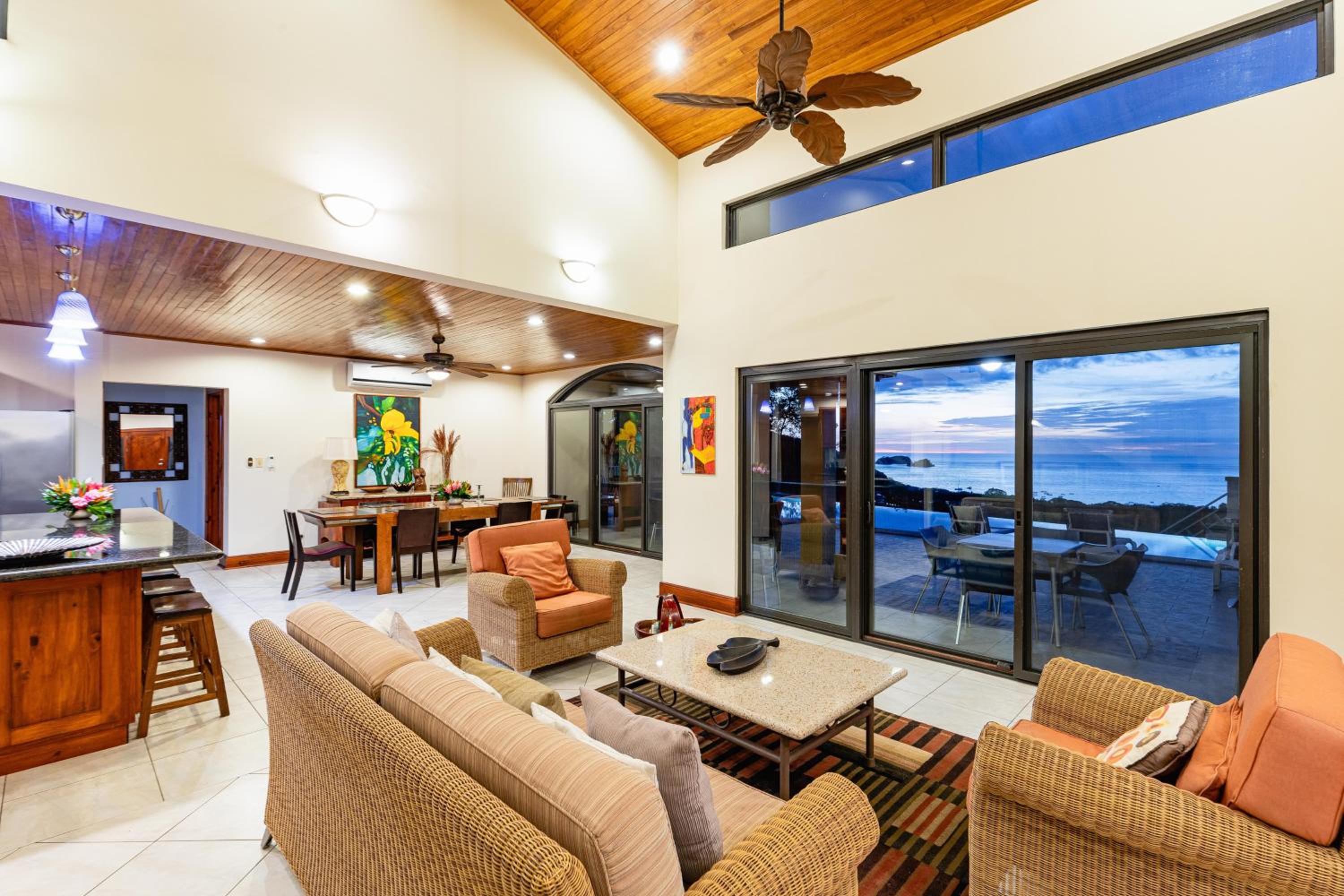 Casa Antonelli 4br Infinity Pool Pet Friendly