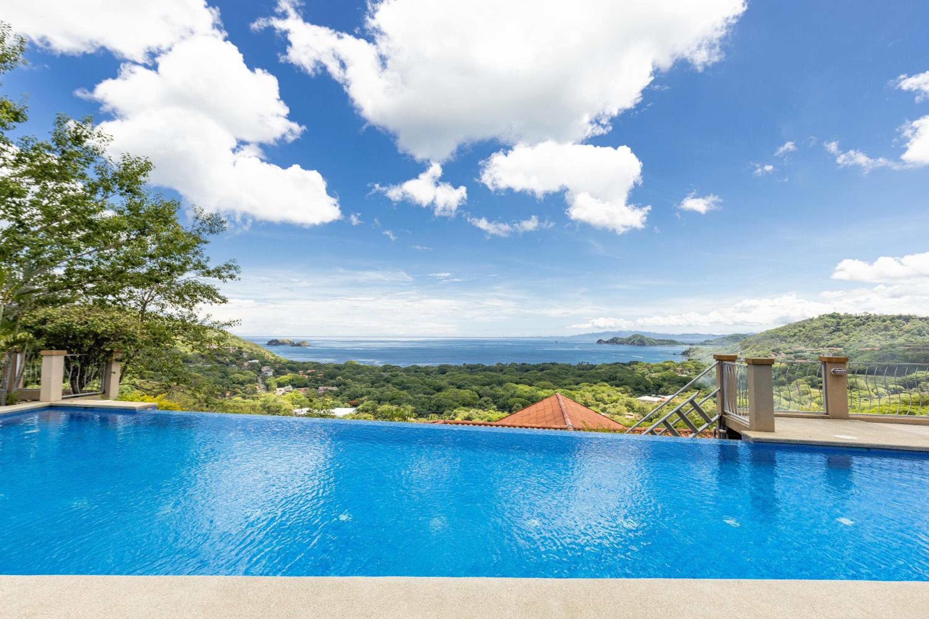 Casa Antonelli 4br Infinity Pool Pet Friendly