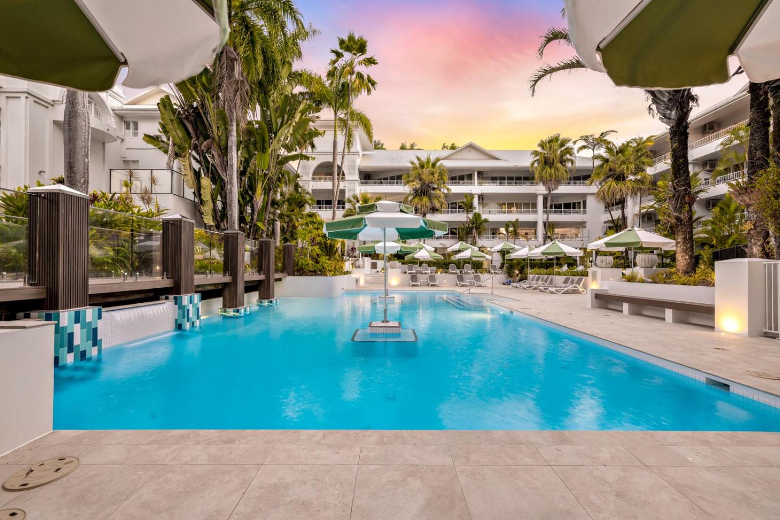 Alamanda Palm Cove by Belle Escapes