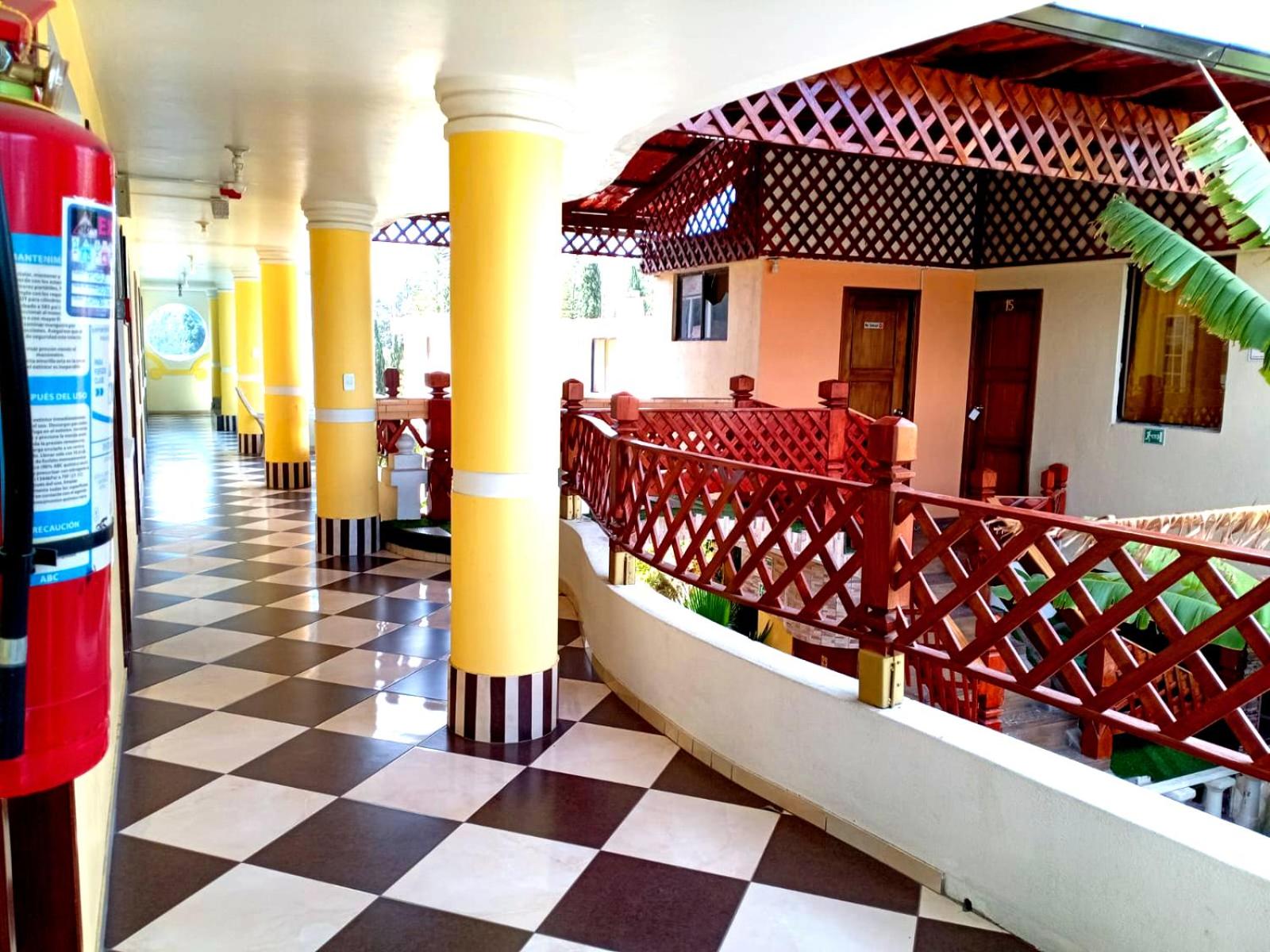 Hostal Mariscal Sucre view 2