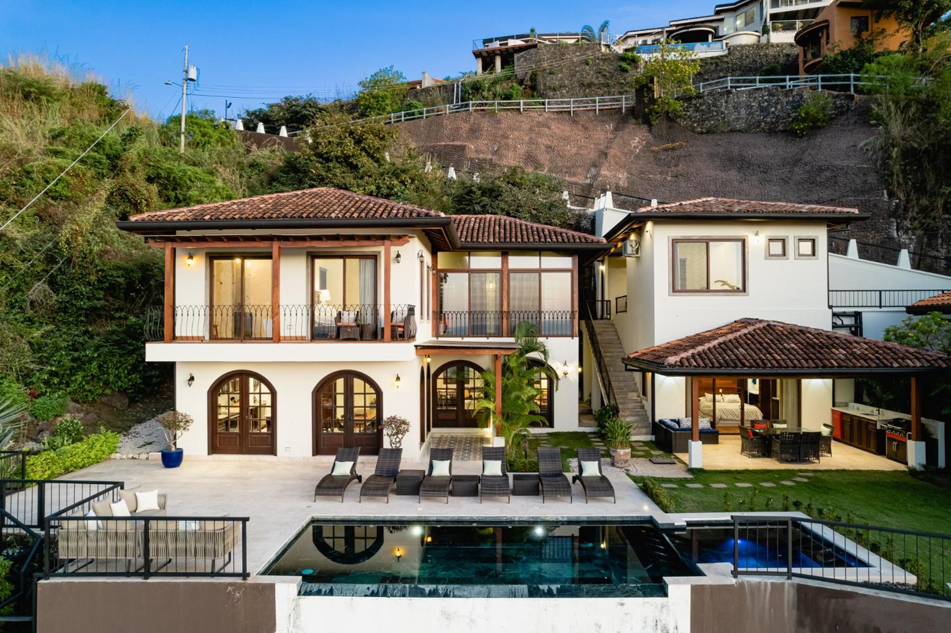 Casa Margarita Ocean View Villa W Infinity Pool