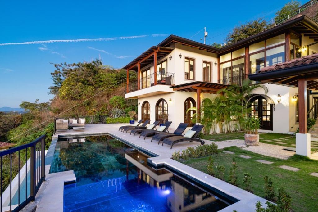 Casa Margarita Ocean View Villa W Infinity Pool