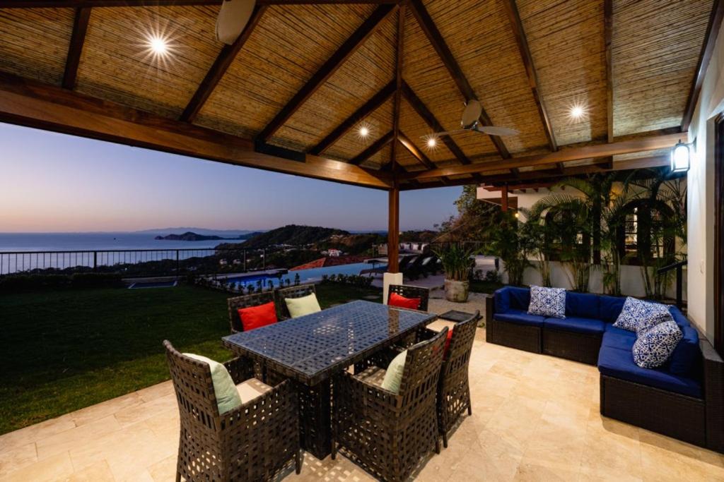 Casa Margarita Ocean View Villa W Infinity Pool