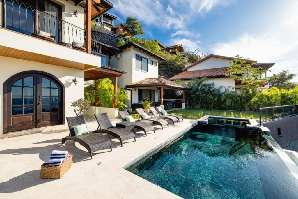 Casa Margarita Ocean View Villa W Infinity Pool
