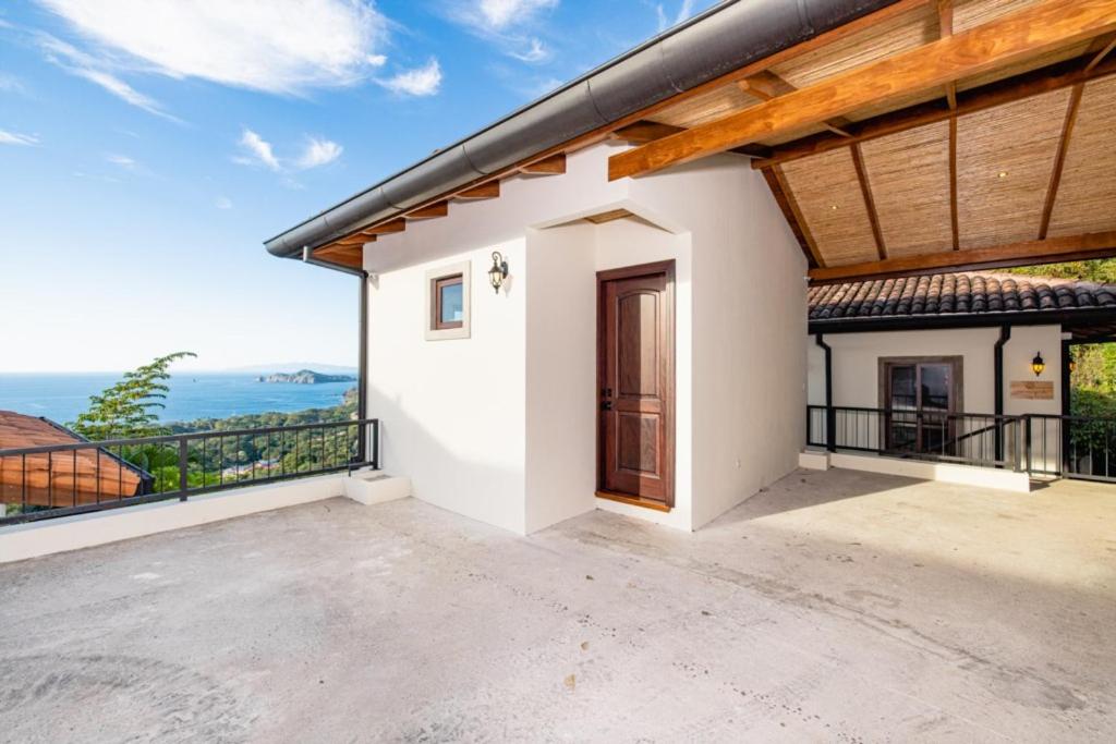Casa Margarita Ocean View Villa W Infinity Pool