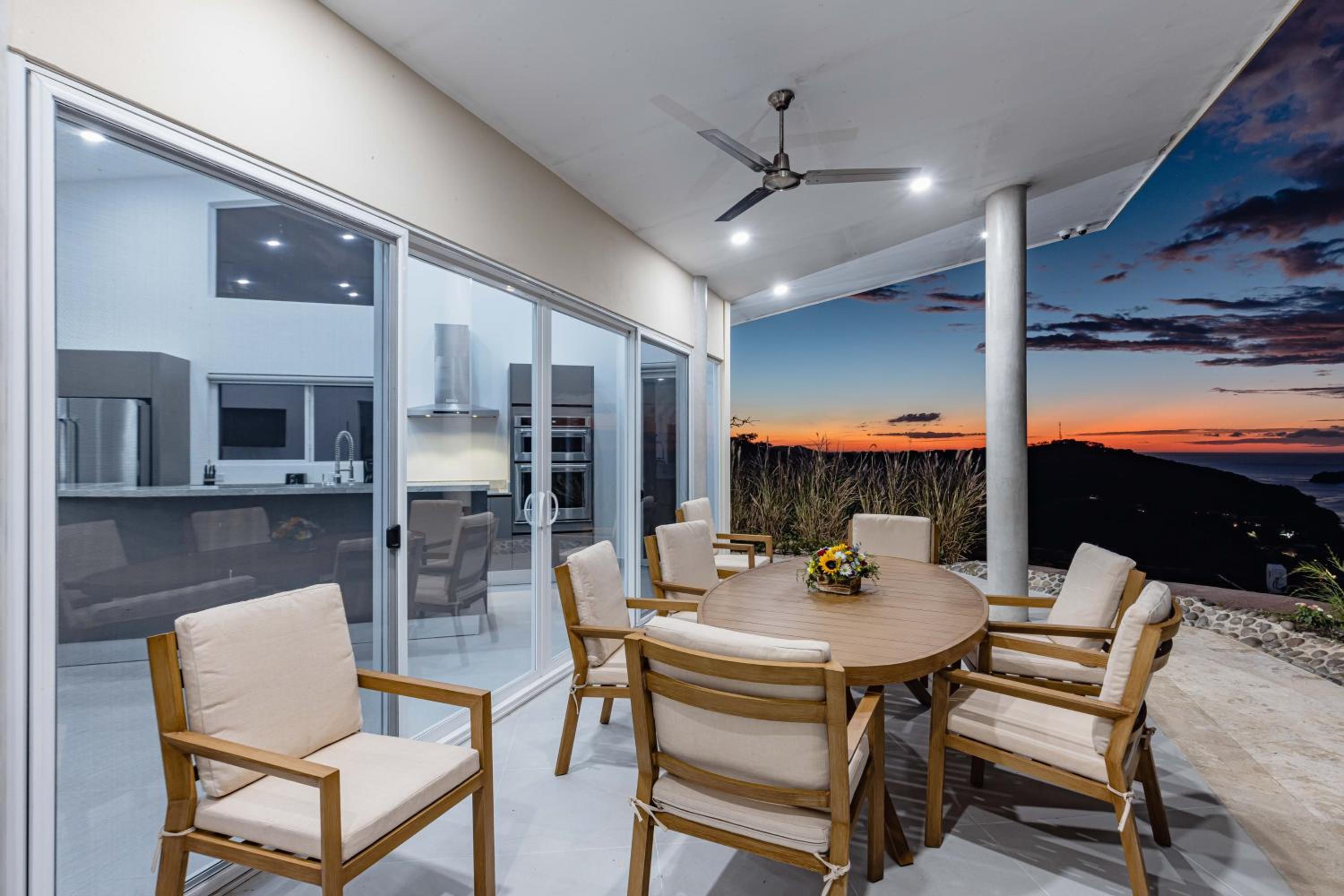 Casa Mulira Modern 4BR Ocean View Villa
