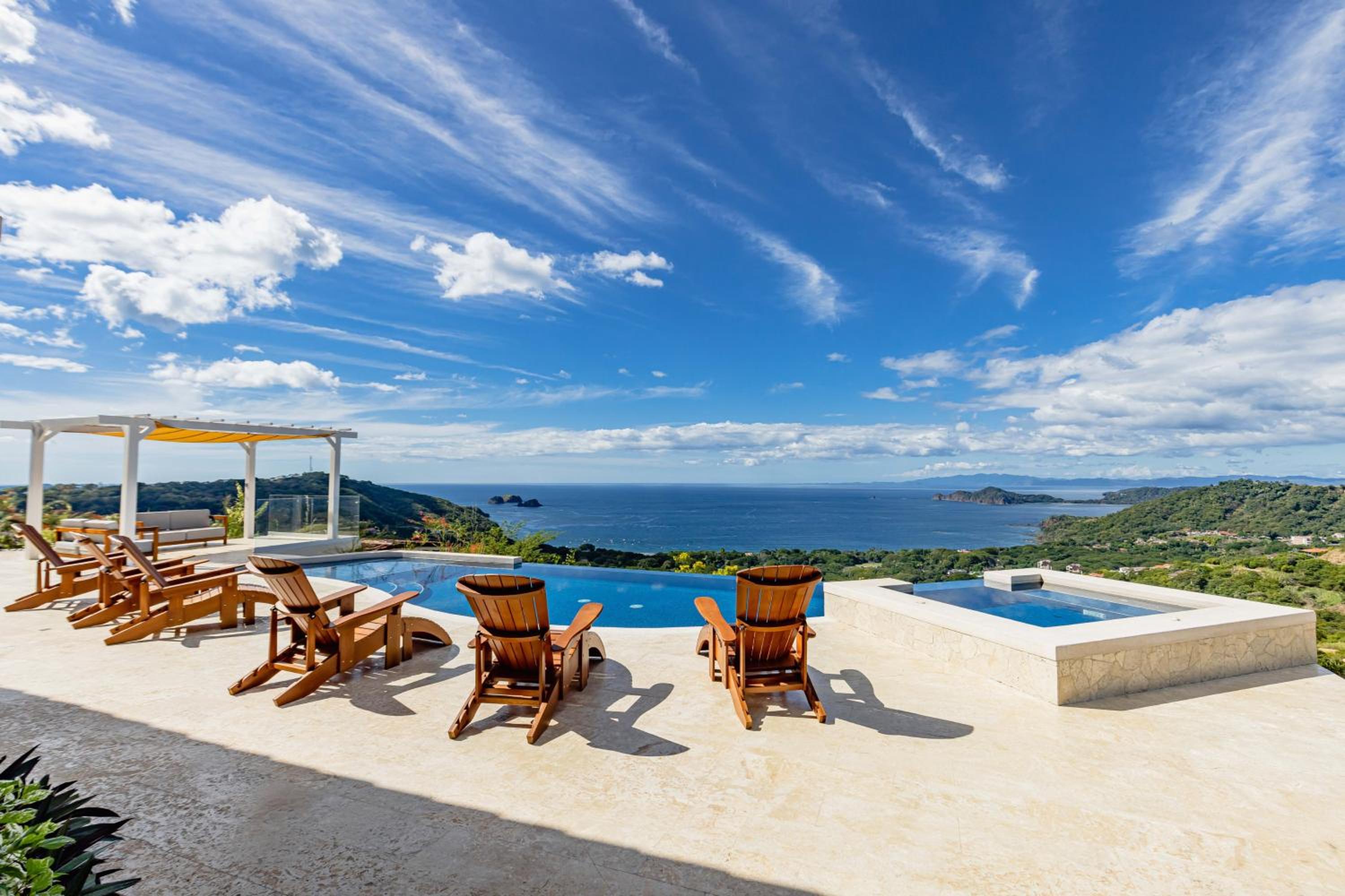 Casa Mulira Modern 4BR Ocean View Villa