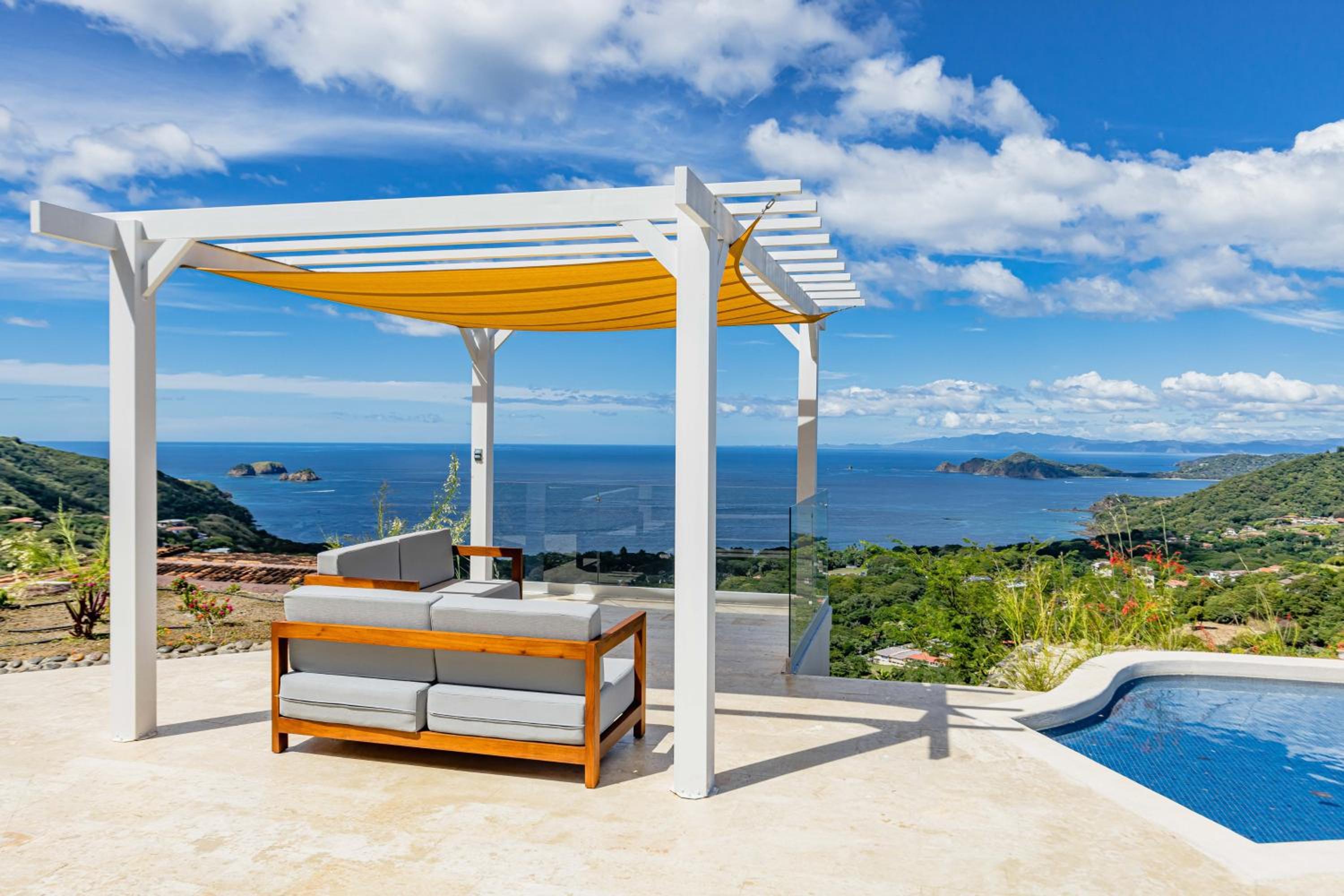 Casa Mulira Modern 4BR Ocean View Villa