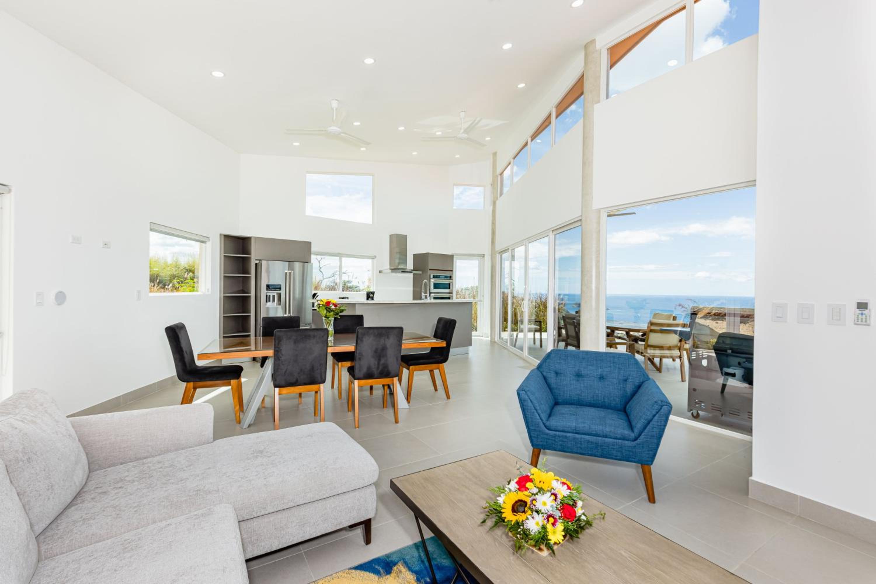 Casa Mulira Modern 4BR Ocean View Villa