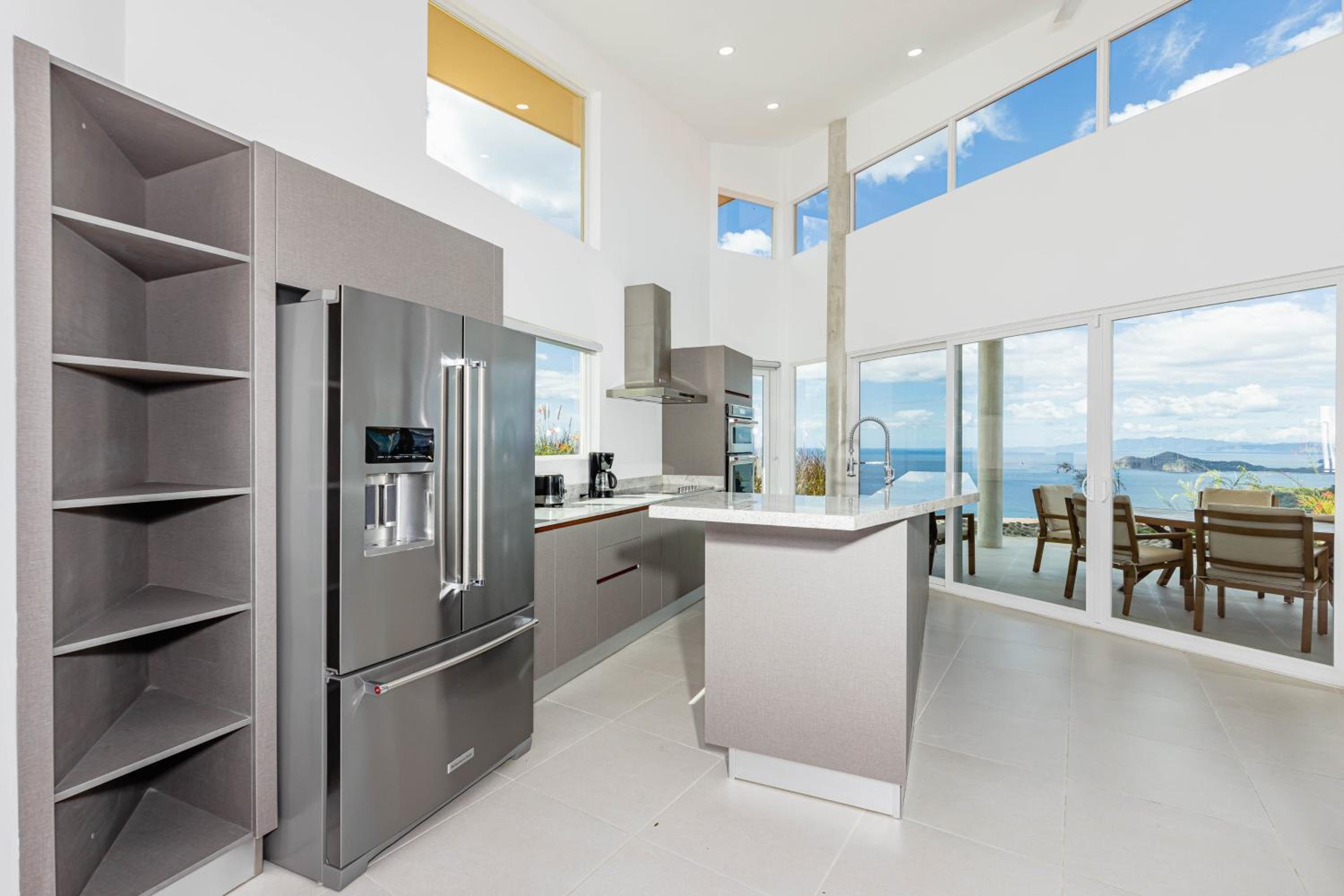 Casa Mulira Modern 4BR Ocean View Villa