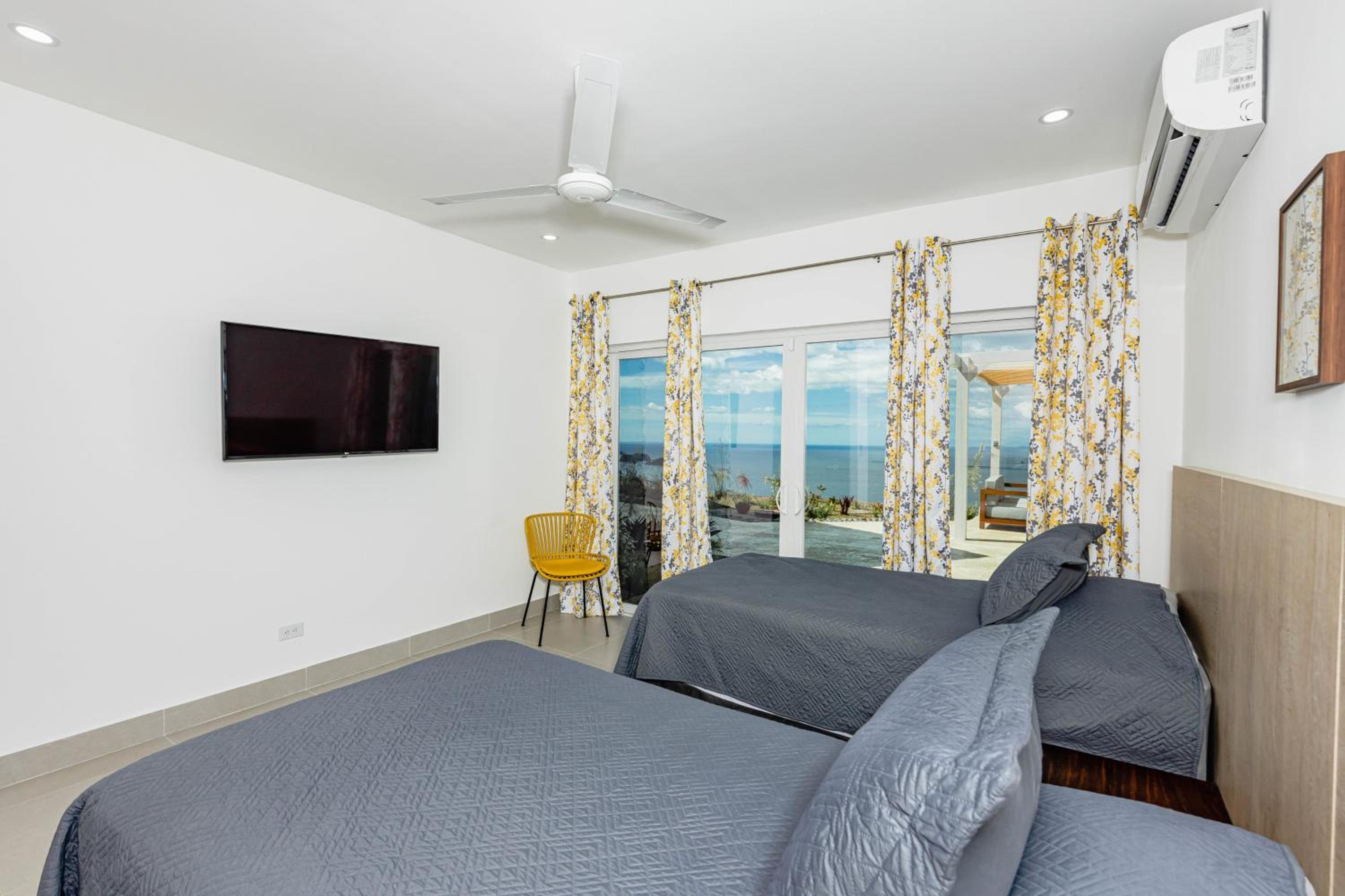 Casa Mulira Modern 4BR Ocean View Villa