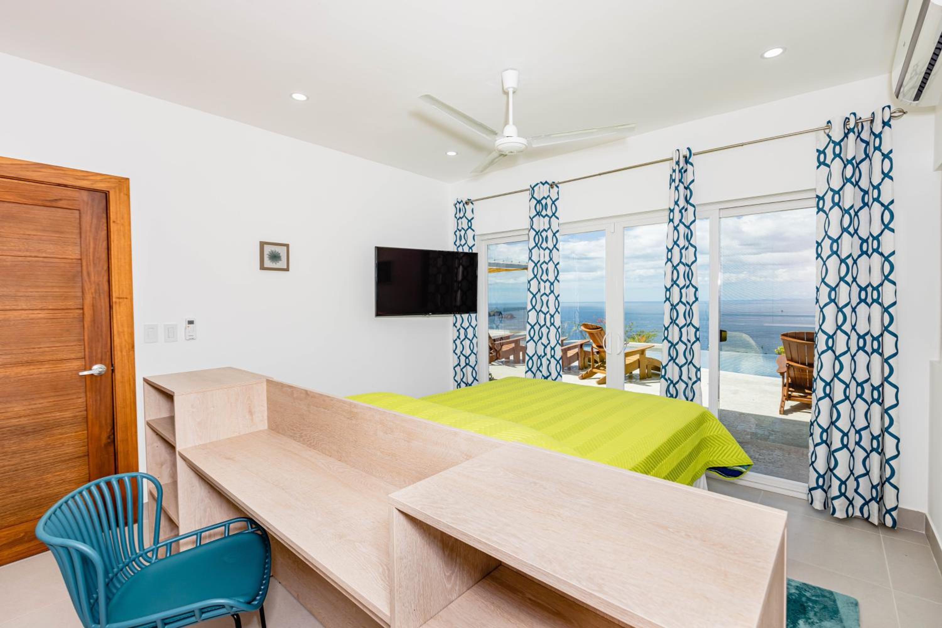 Casa Mulira Modern 4BR Ocean View Villa