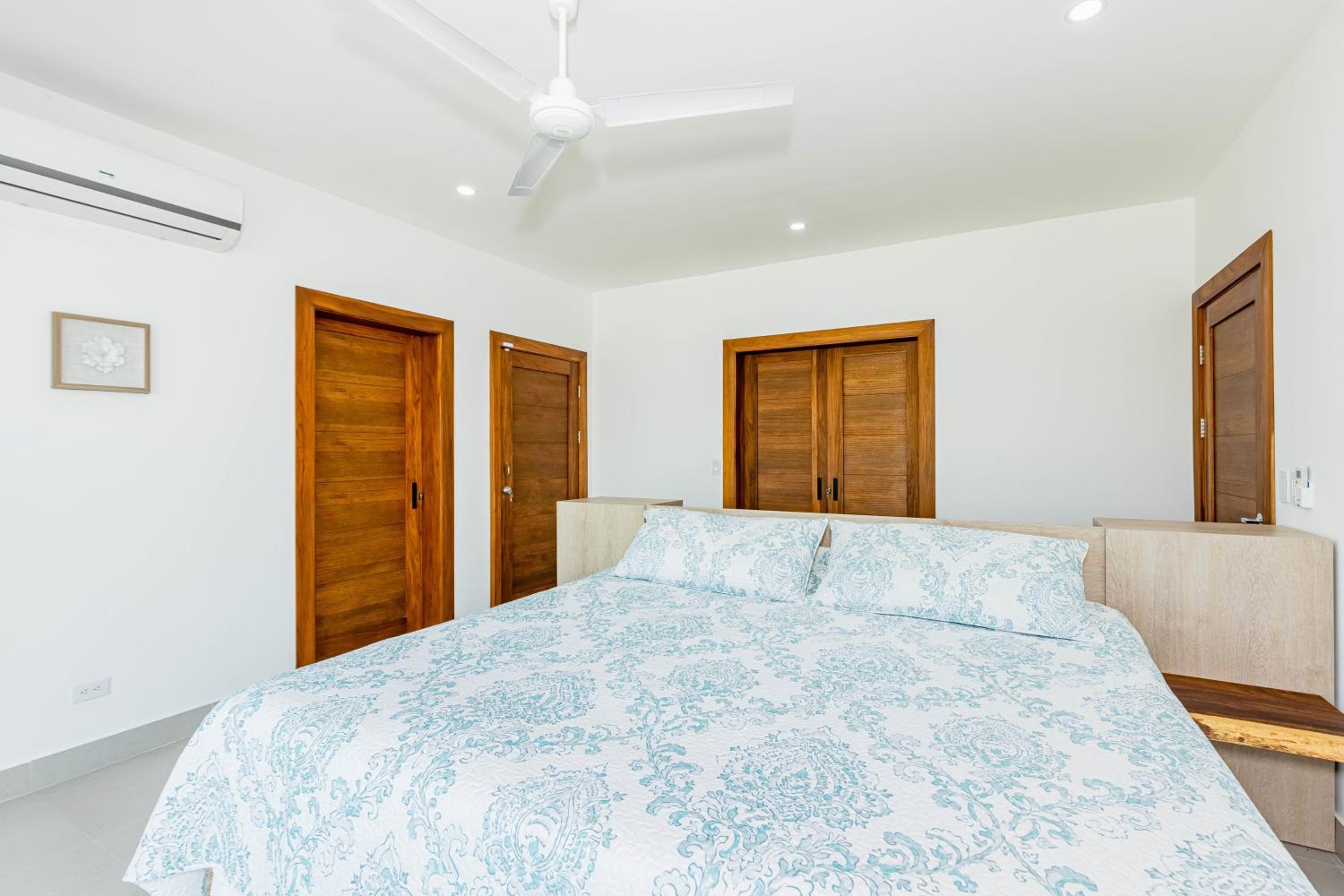 Casa Mulira Modern 4BR Ocean View Villa