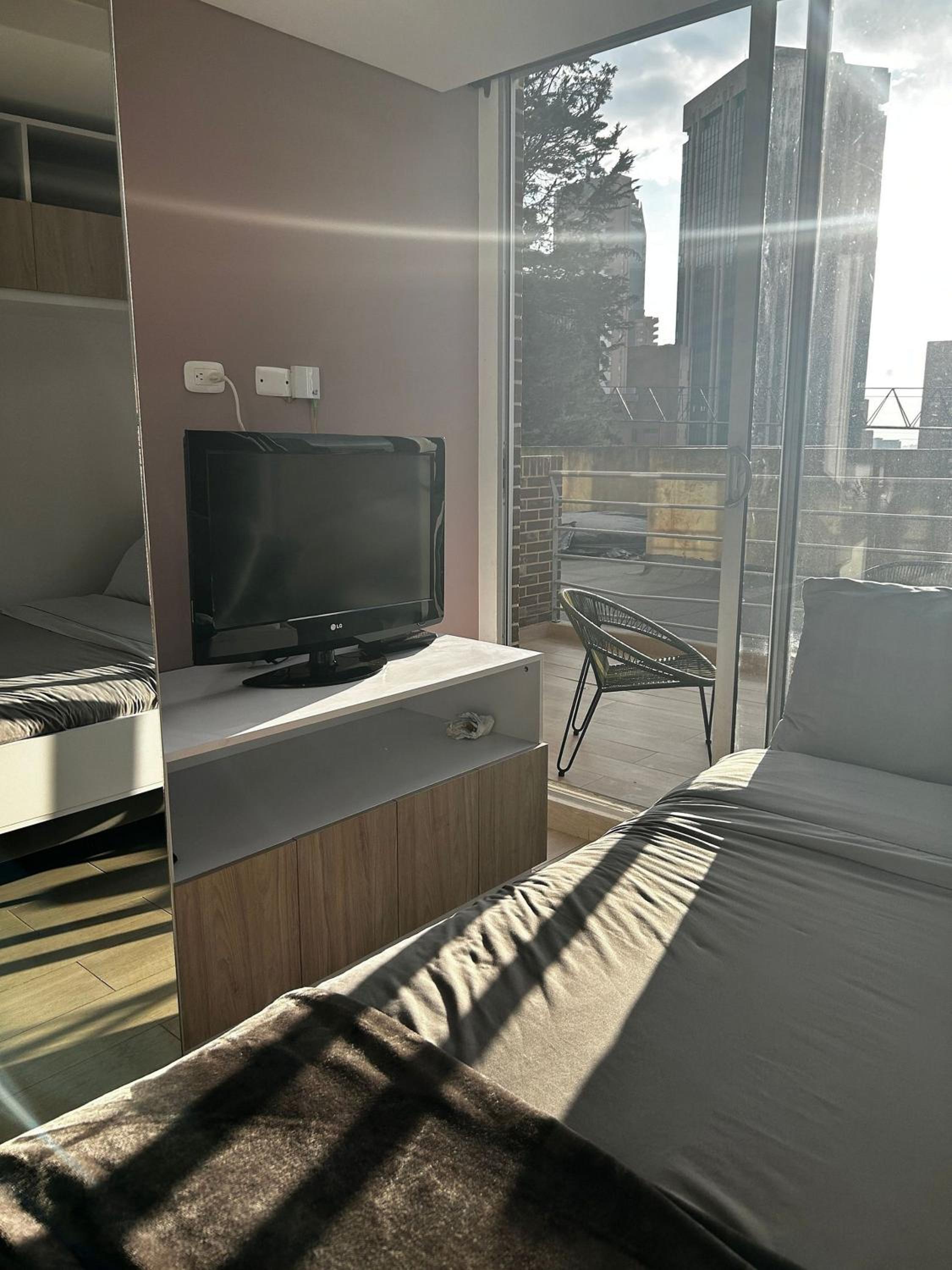 Loft Centro Internacional Bogotano con terraza-211