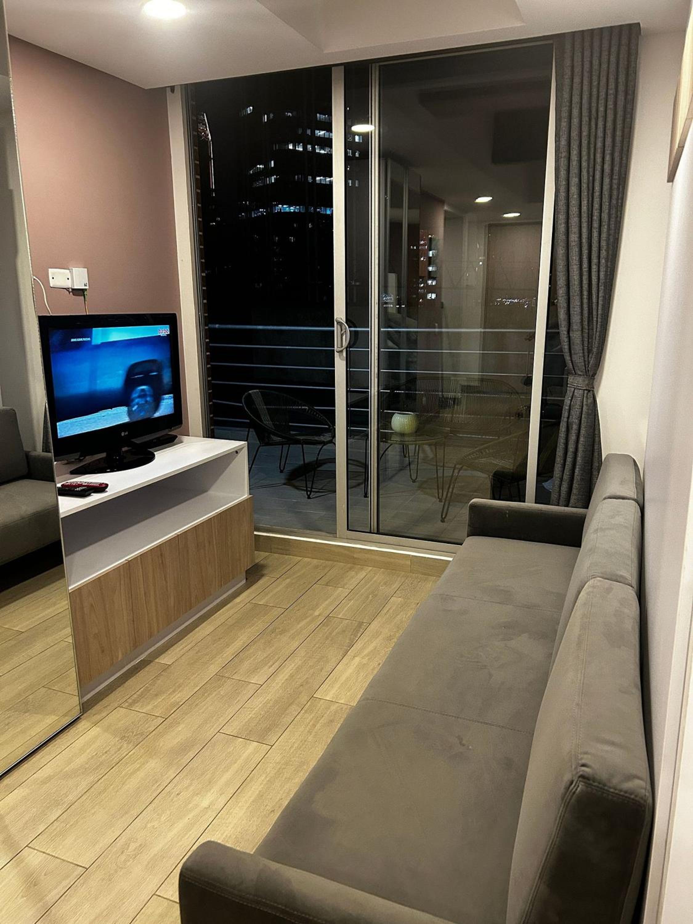 Loft Centro Internacional Bogotano con terraza-211