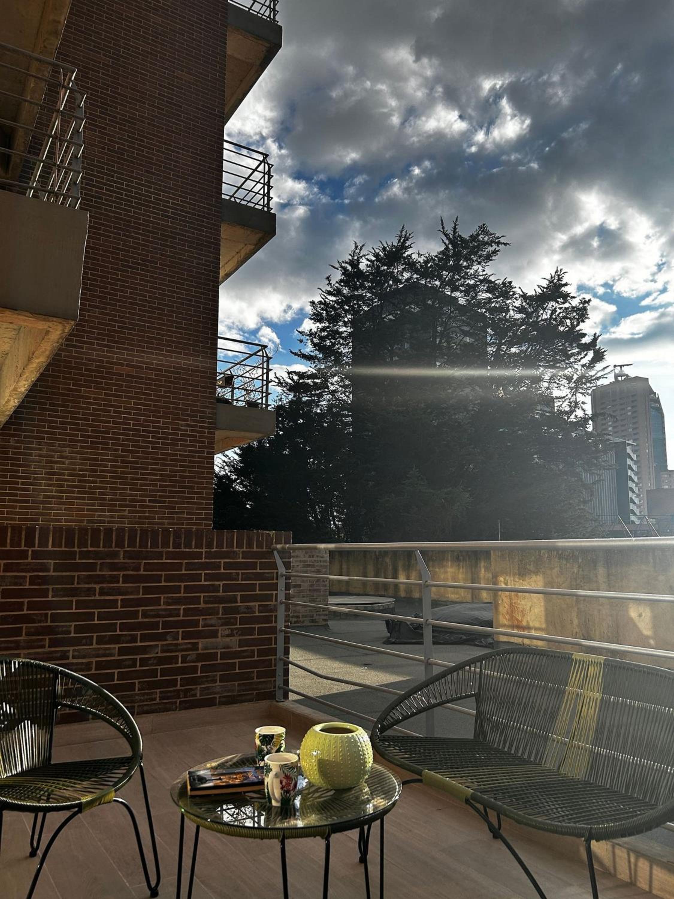 Loft Centro Internacional Bogotano con terraza-211