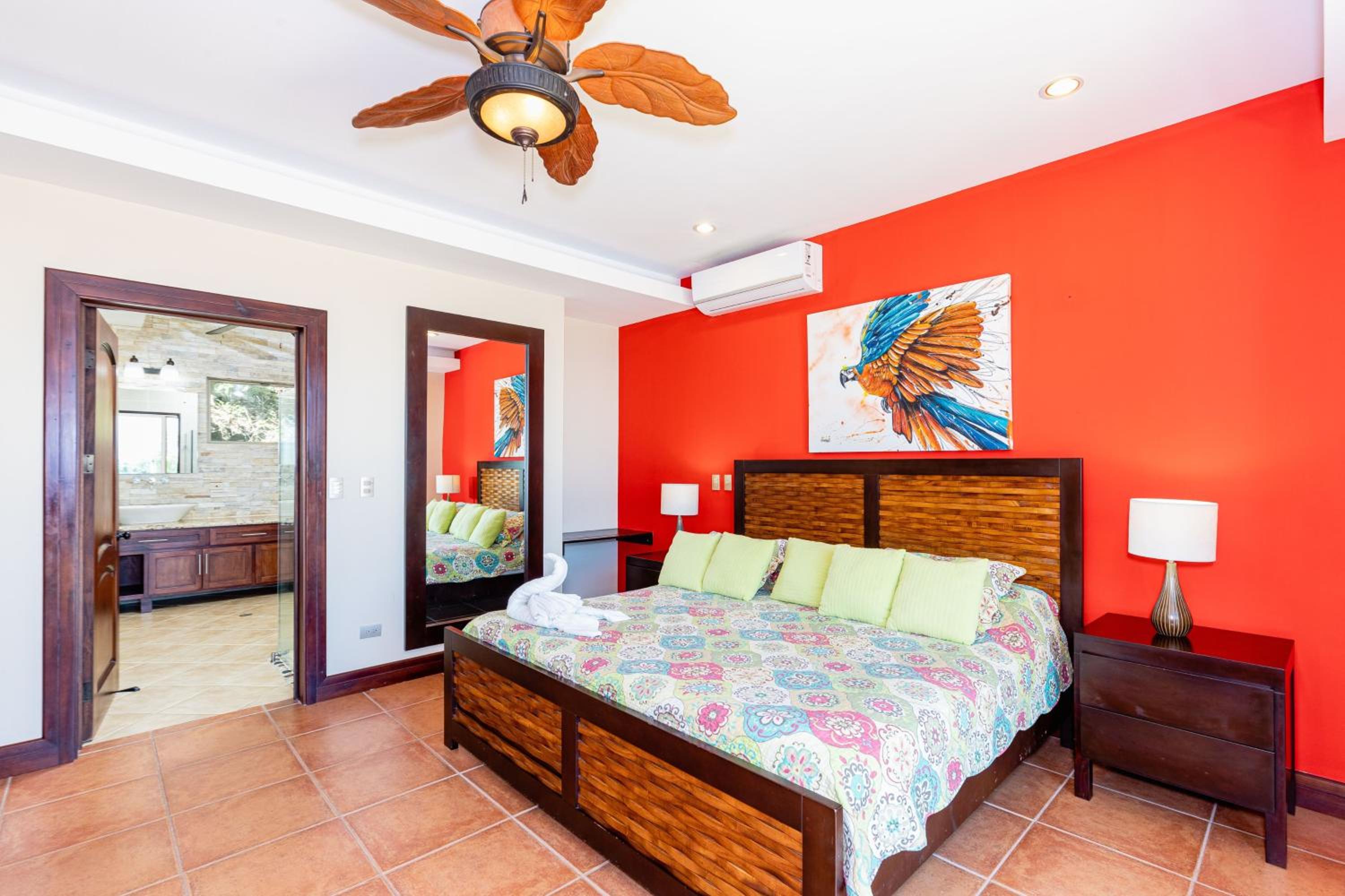 Casa Ilan Ilan Luxe 5br Villa Bay View