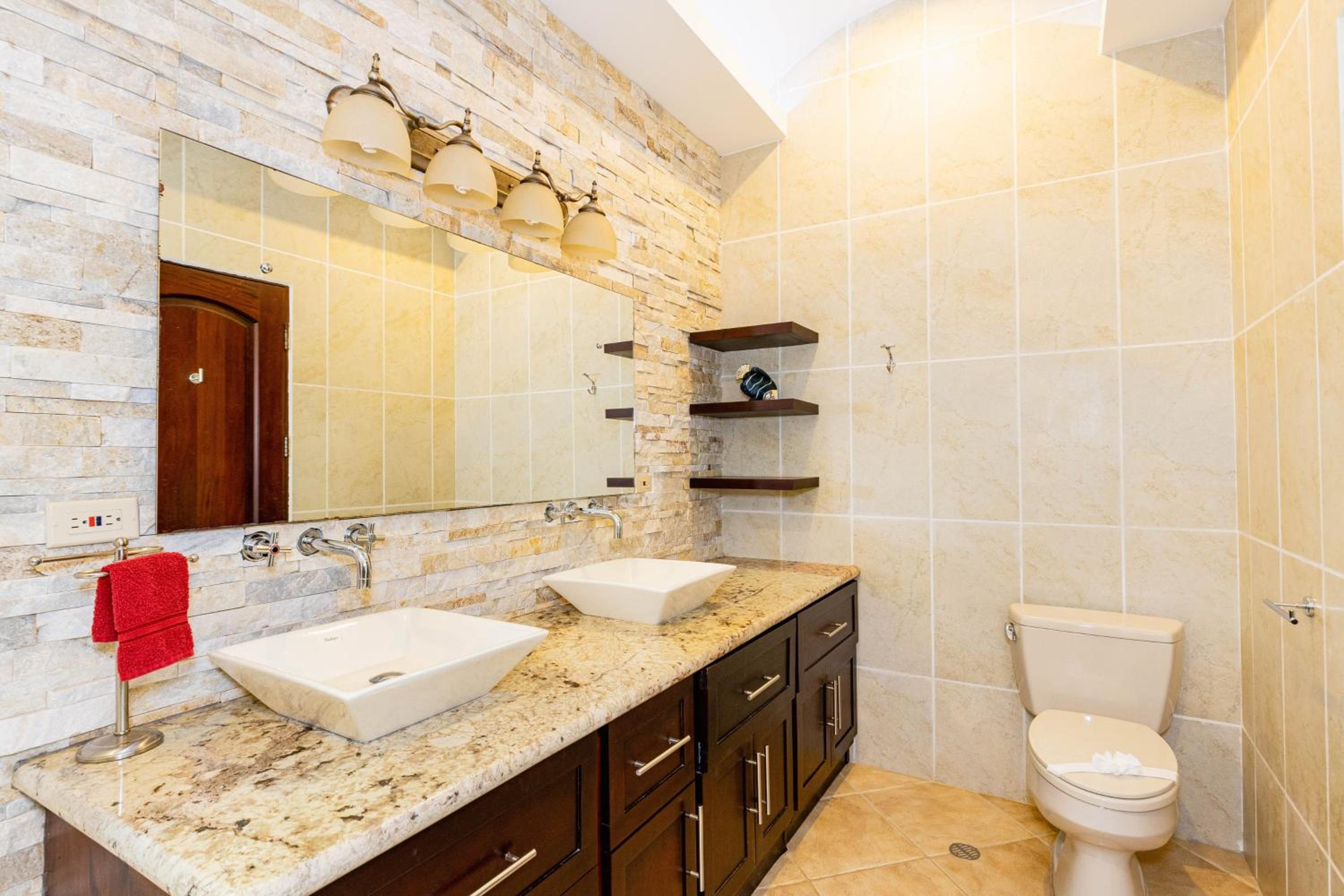 Casa Ilan Ilan Luxe 5br Villa Bay View