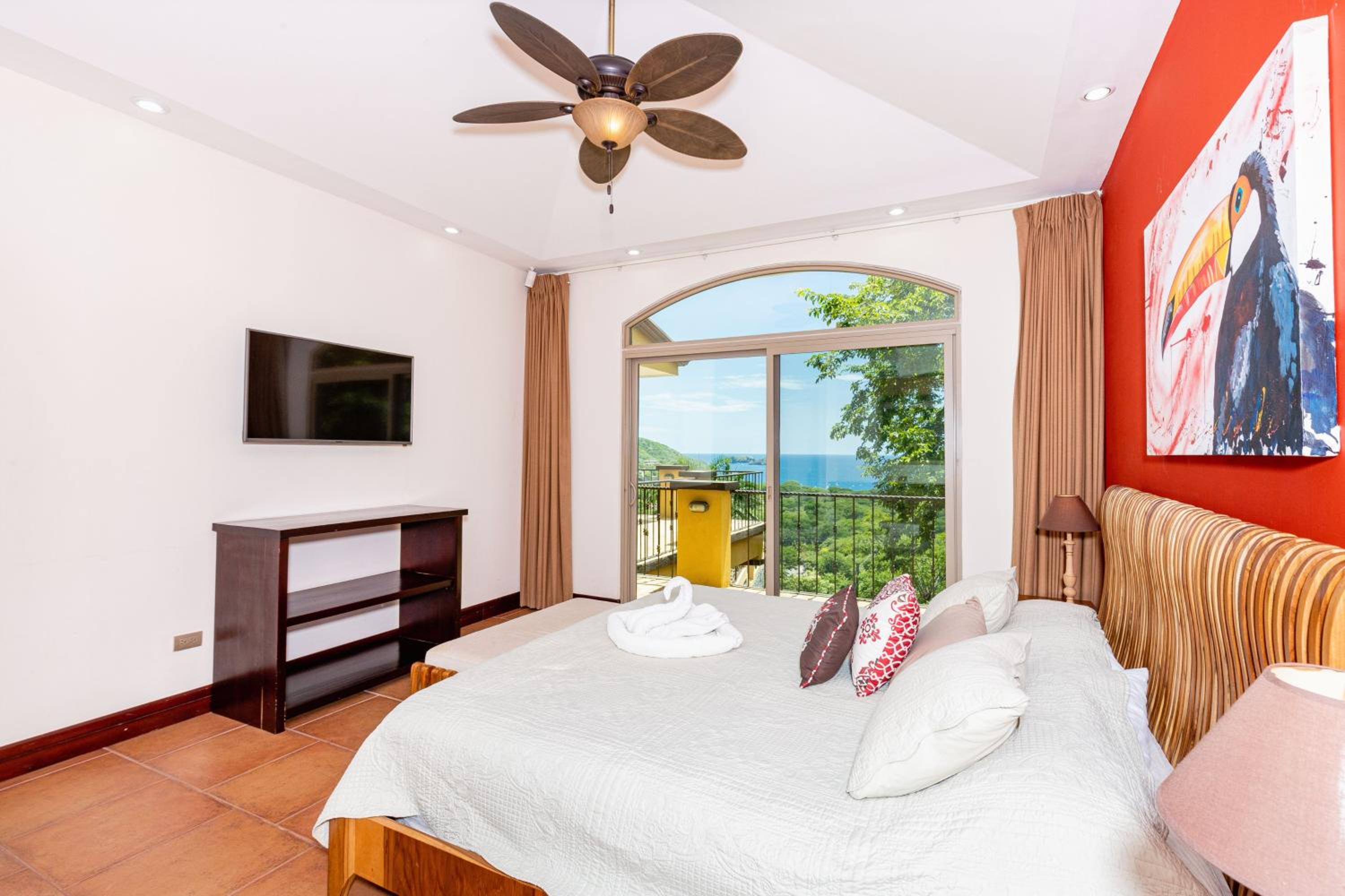 Casa Ilan Ilan Luxe 5br Villa Bay View