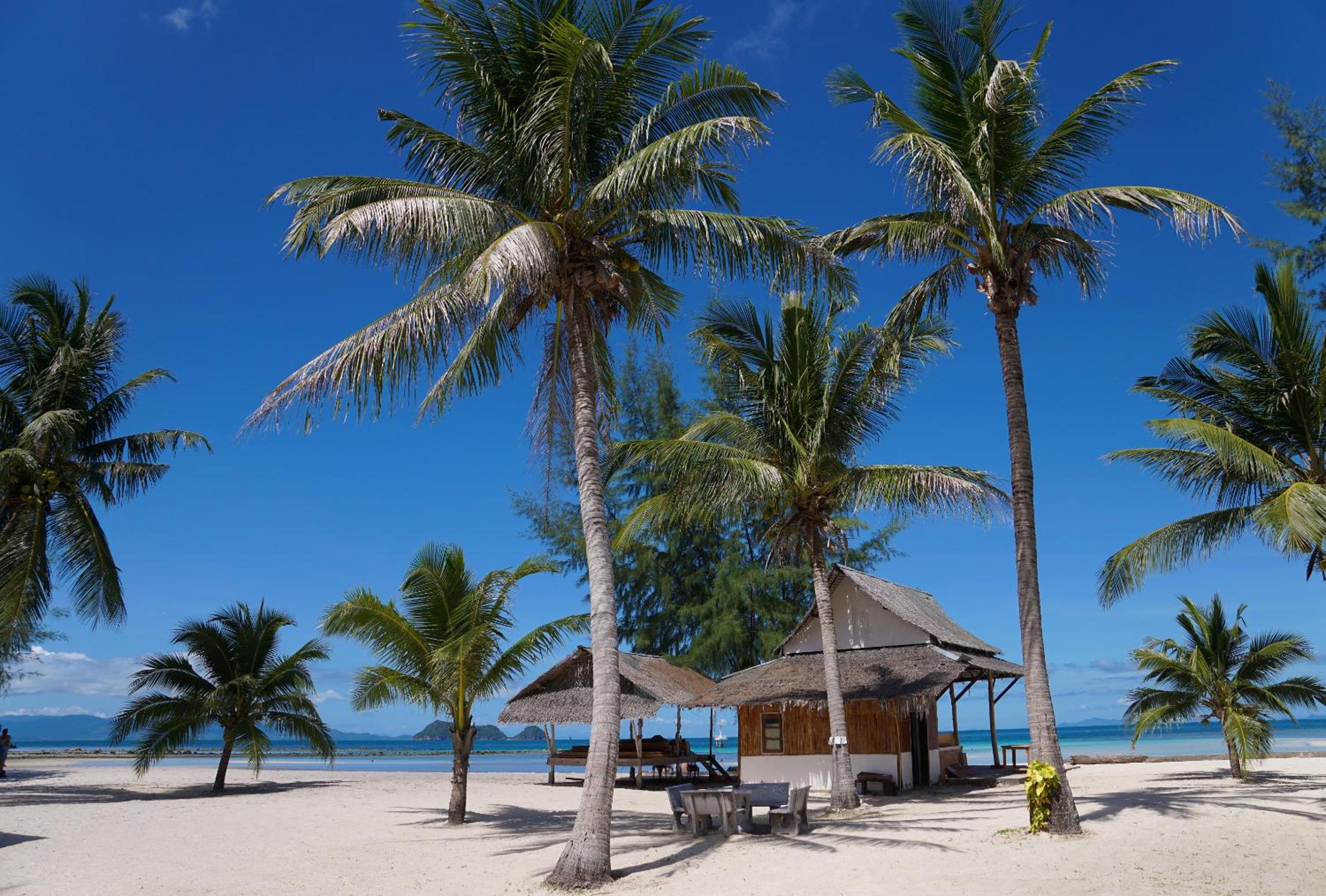 Laemson Resort