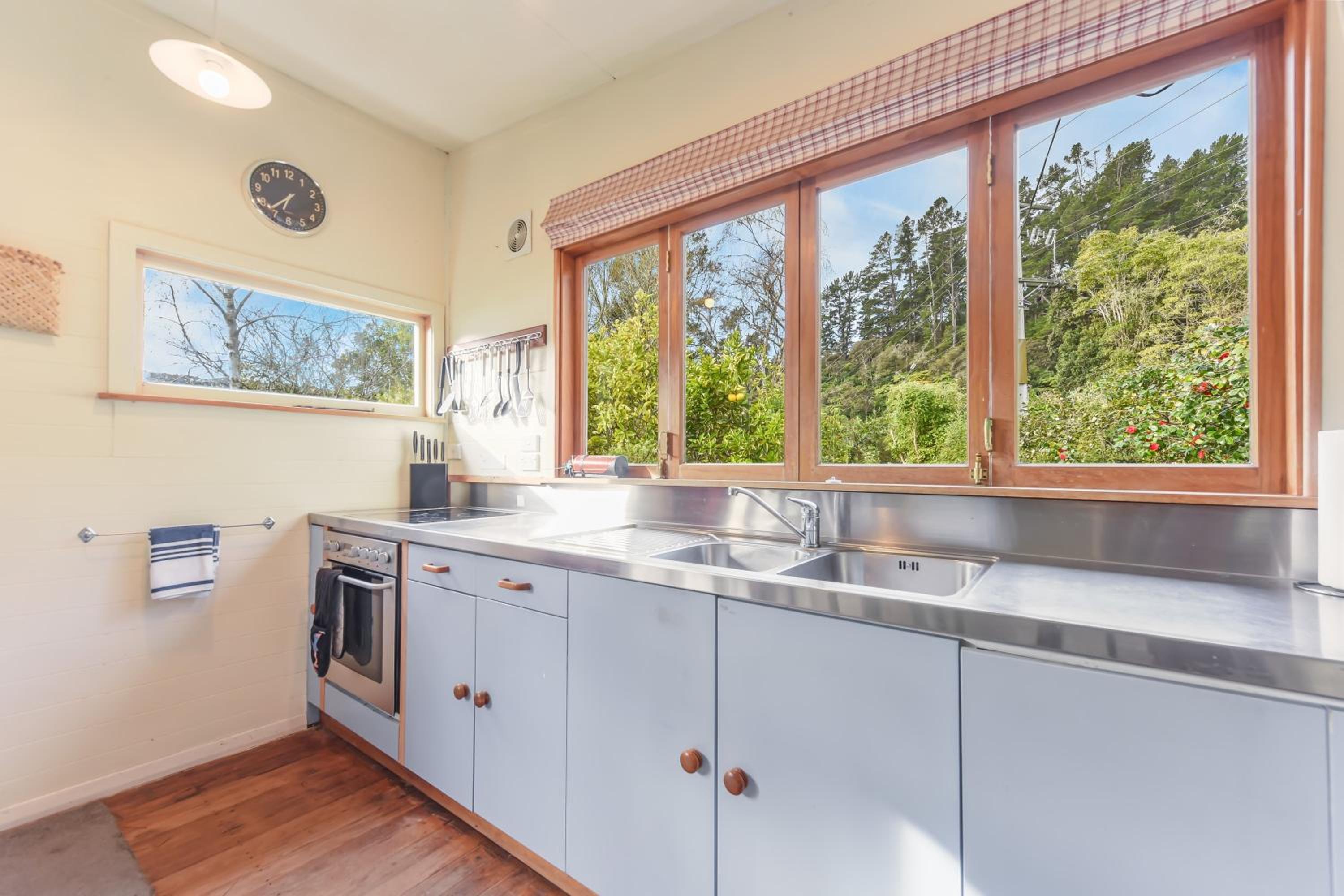 Pukeko Cottage - Marlborough Sounds Retreat