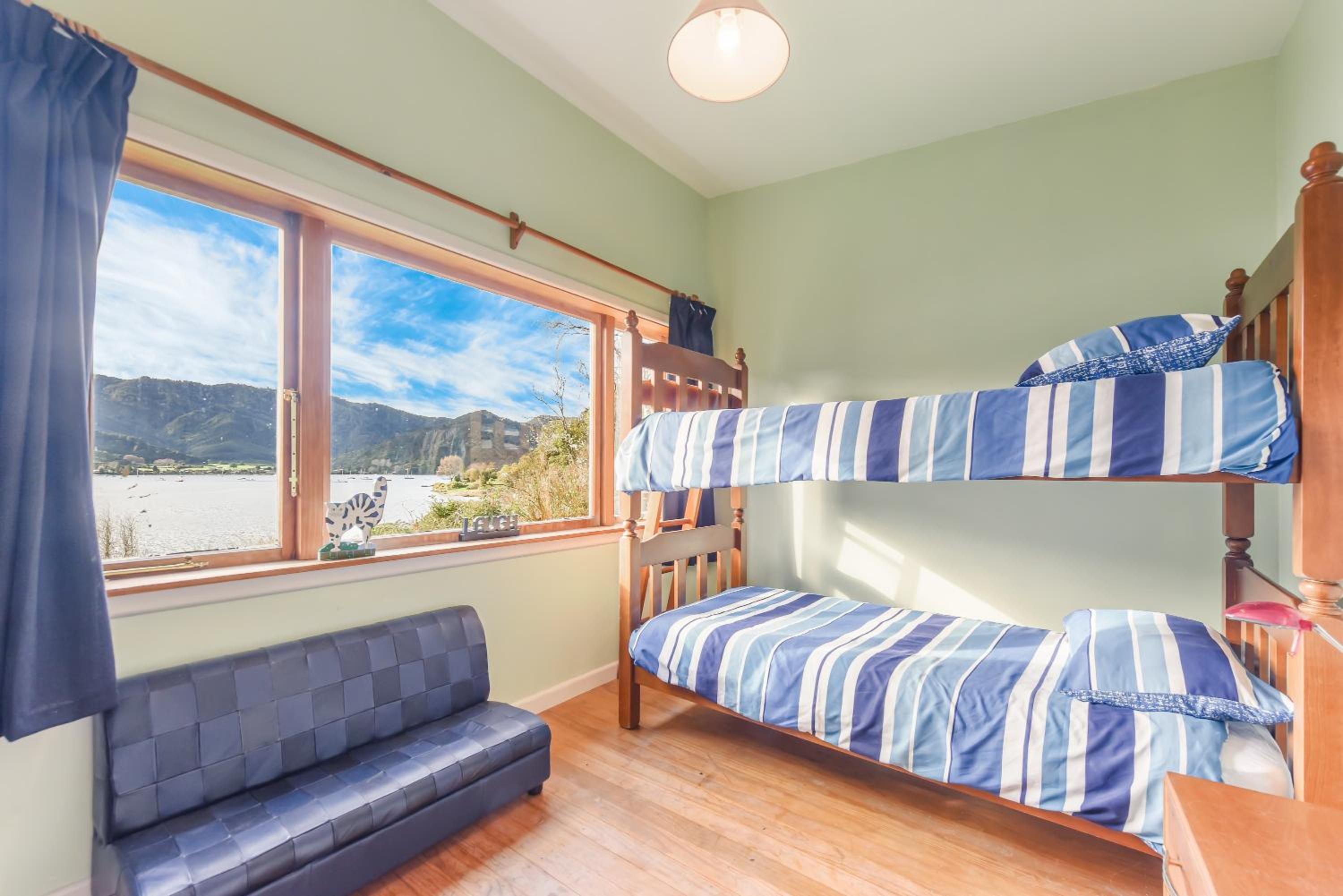 Pukeko Cottage - Marlborough Sounds Retreat