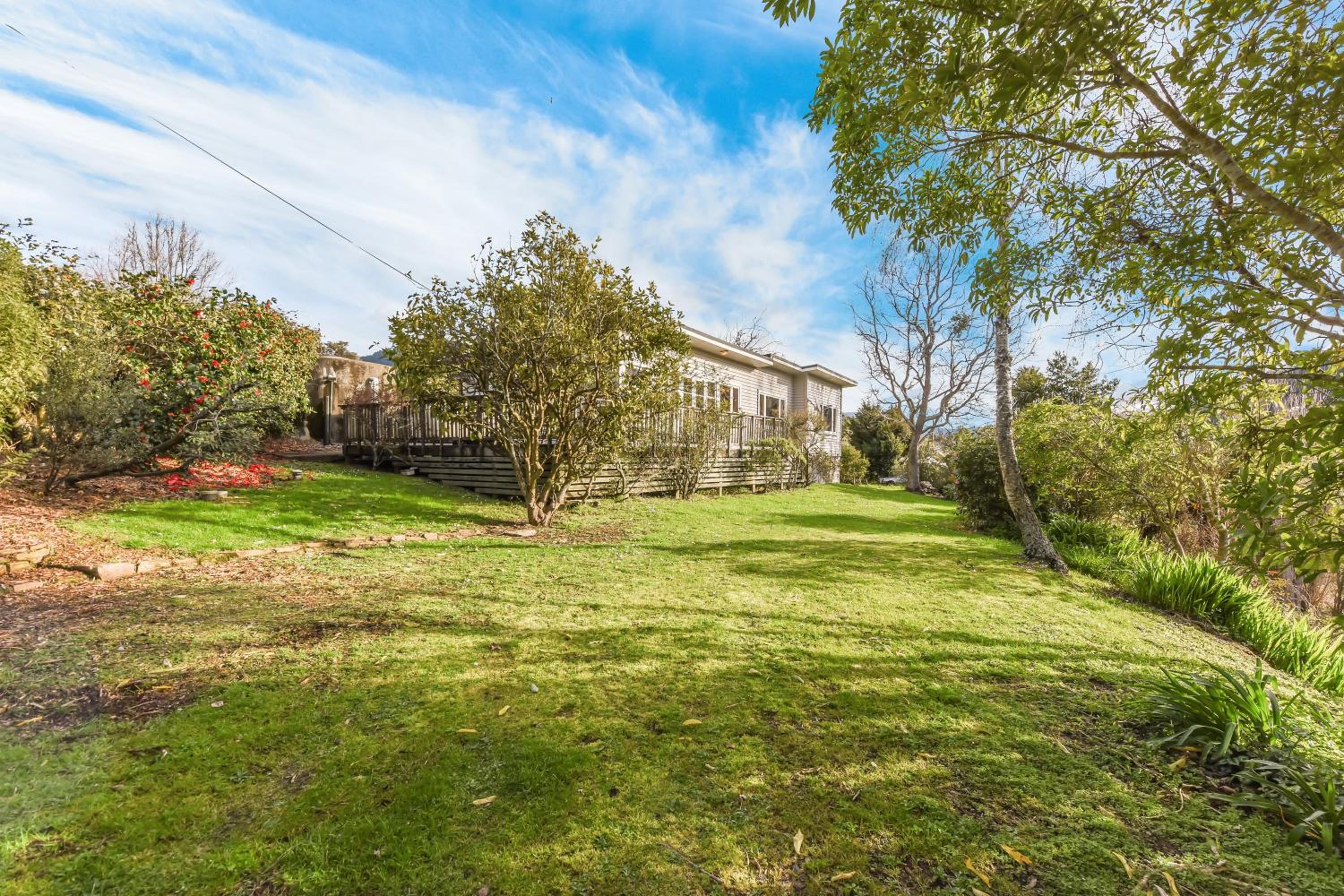 Pukeko Cottage - Marlborough Sounds Retreat