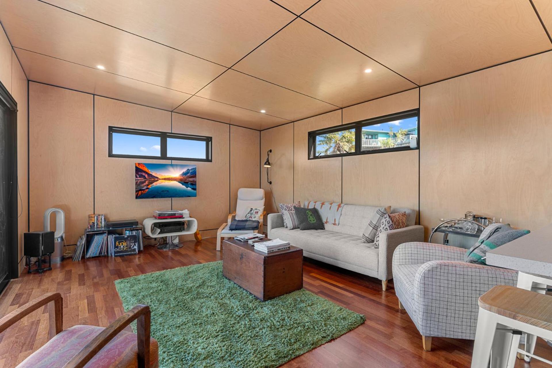 Whero Pods - Mangawhai Heads Holiday Home view 4